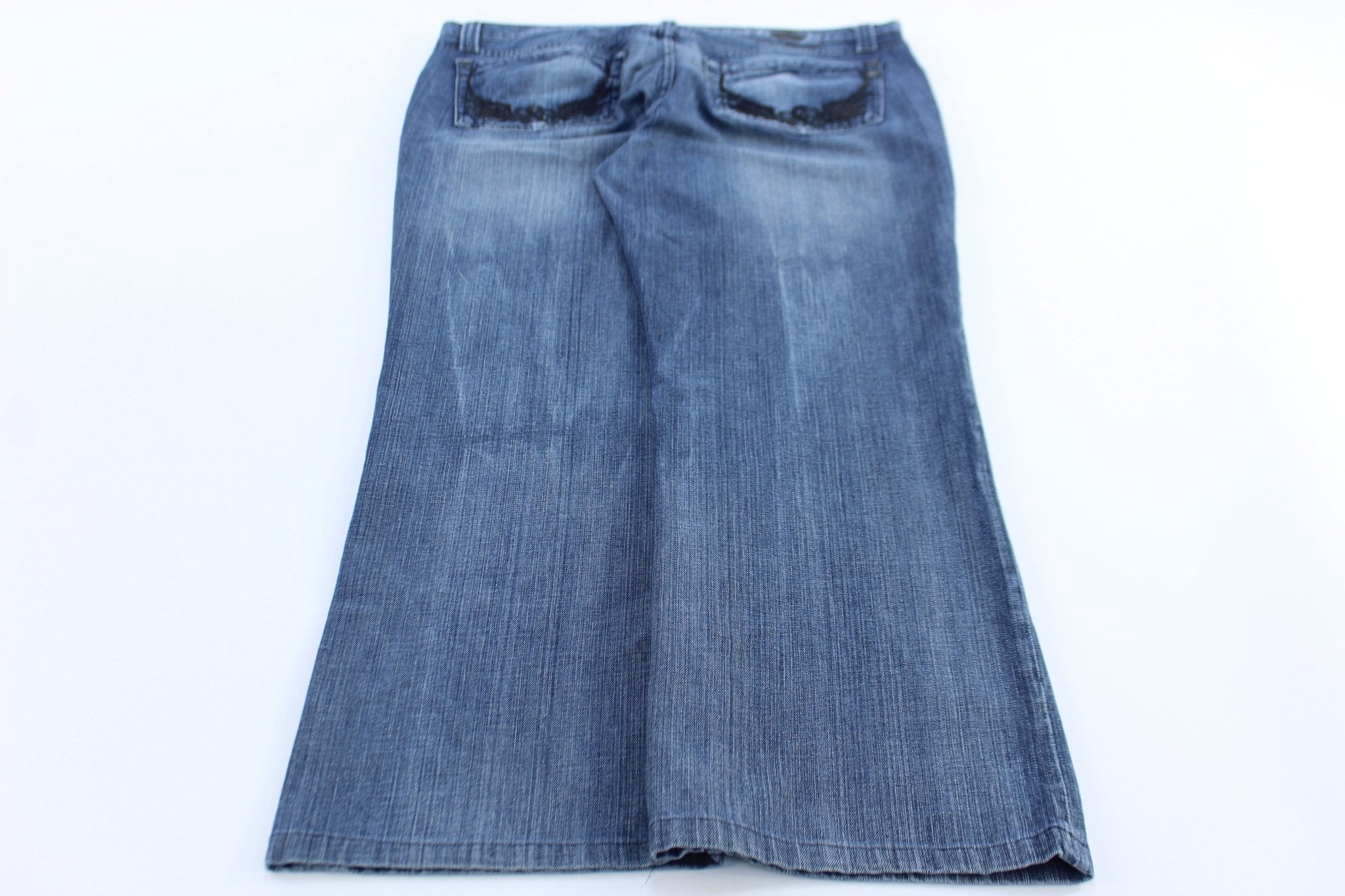 Rock & Republic Floyd Denim Jeans - ThriftedThreads.com