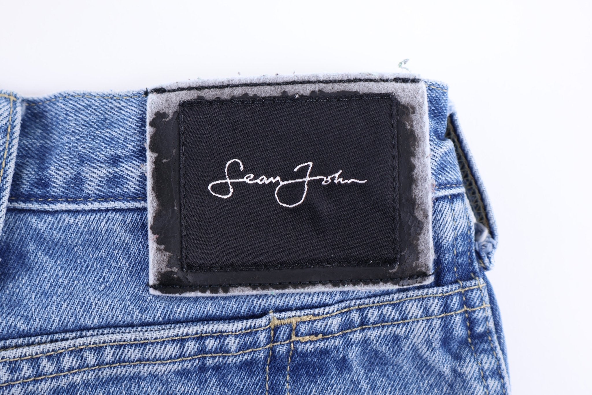 Sean John Light Wash Denim Jeans - Pants/Shorts - Thrifted Threads