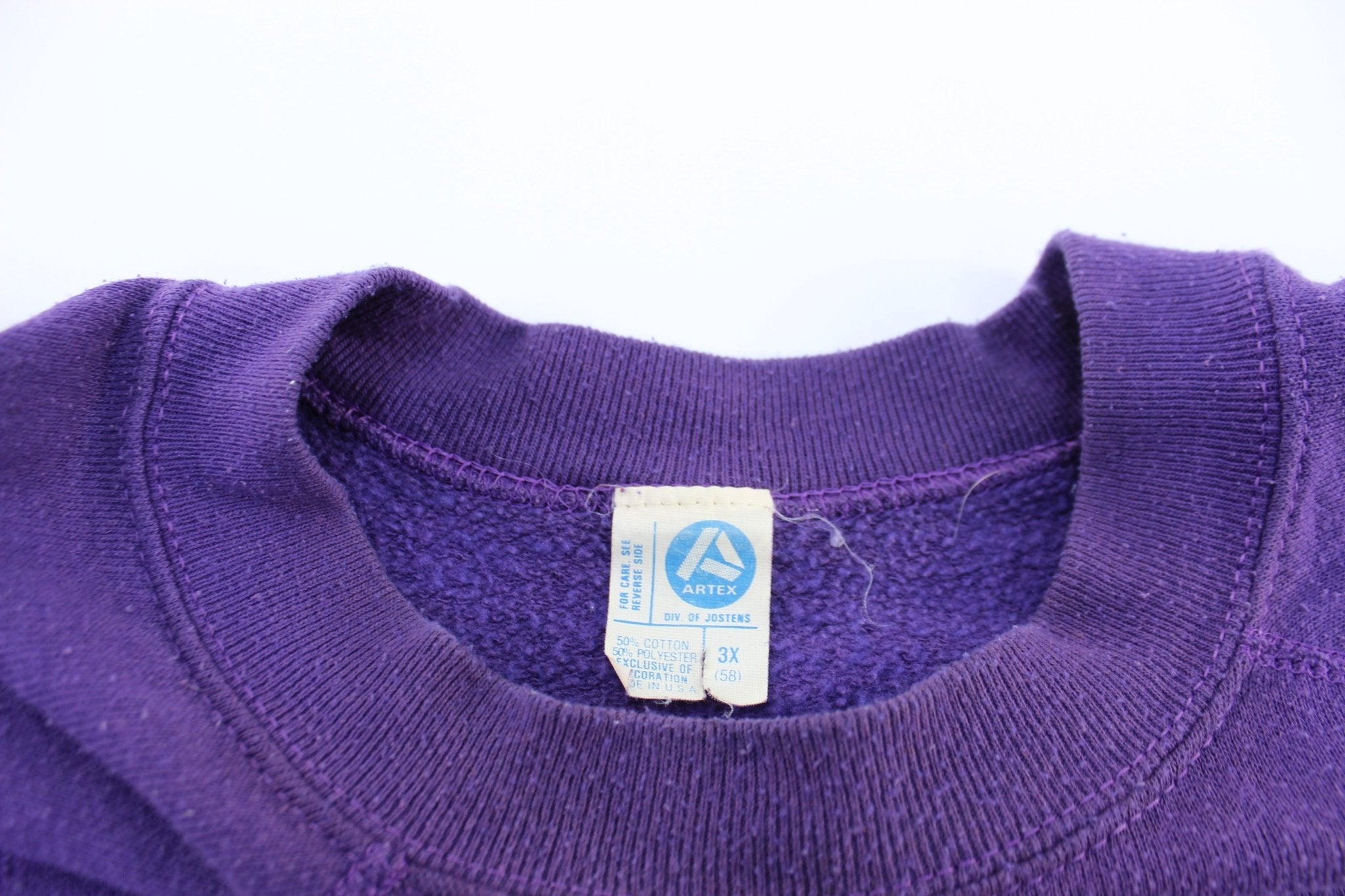 Snoopy Joe Jazz Power Slam Graphic Sweatshirt - ThriftedThreads.com