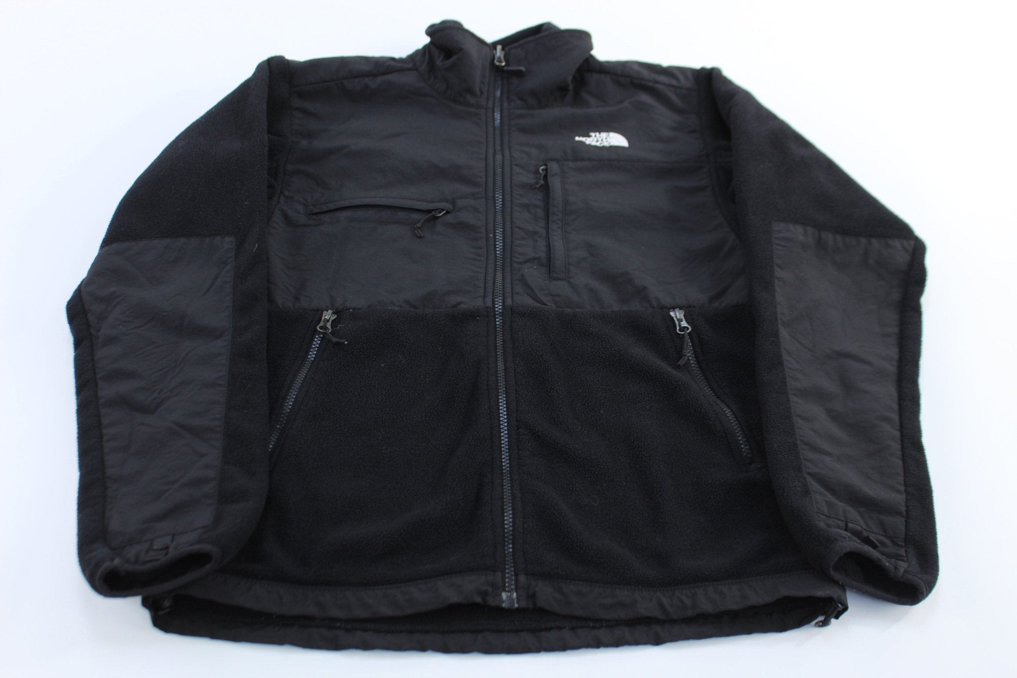 The North Face Embroidered Logo Black Denali Fleece Jacket - ThriftedThreads.com
