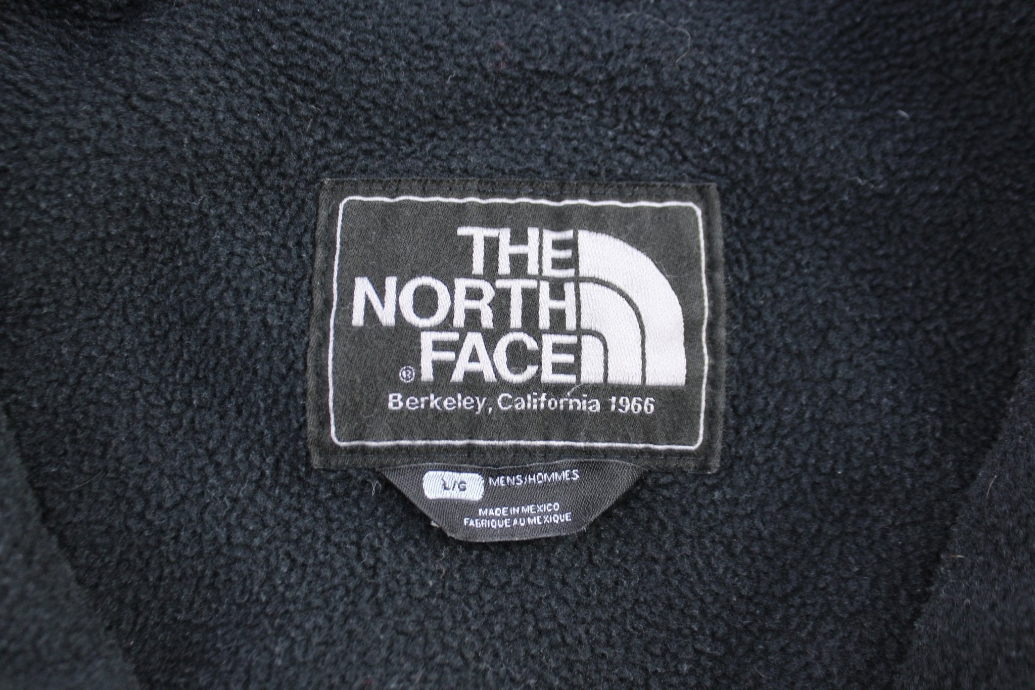 The North Face Embroidered Logo Black Denali Fleece Jacket - ThriftedThreads.com