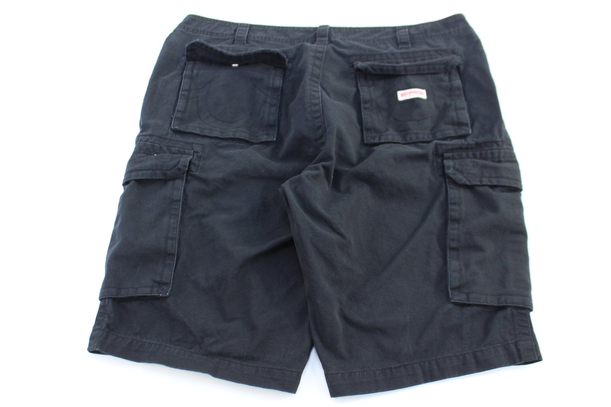 True Religion Black Cargo shorts - Pants/Shorts - Thrifted Threads