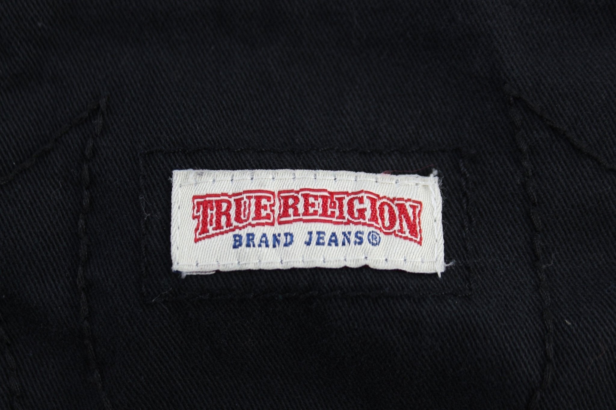 True Religion Black Cargo shorts - Pants/Shorts - Thrifted Threads