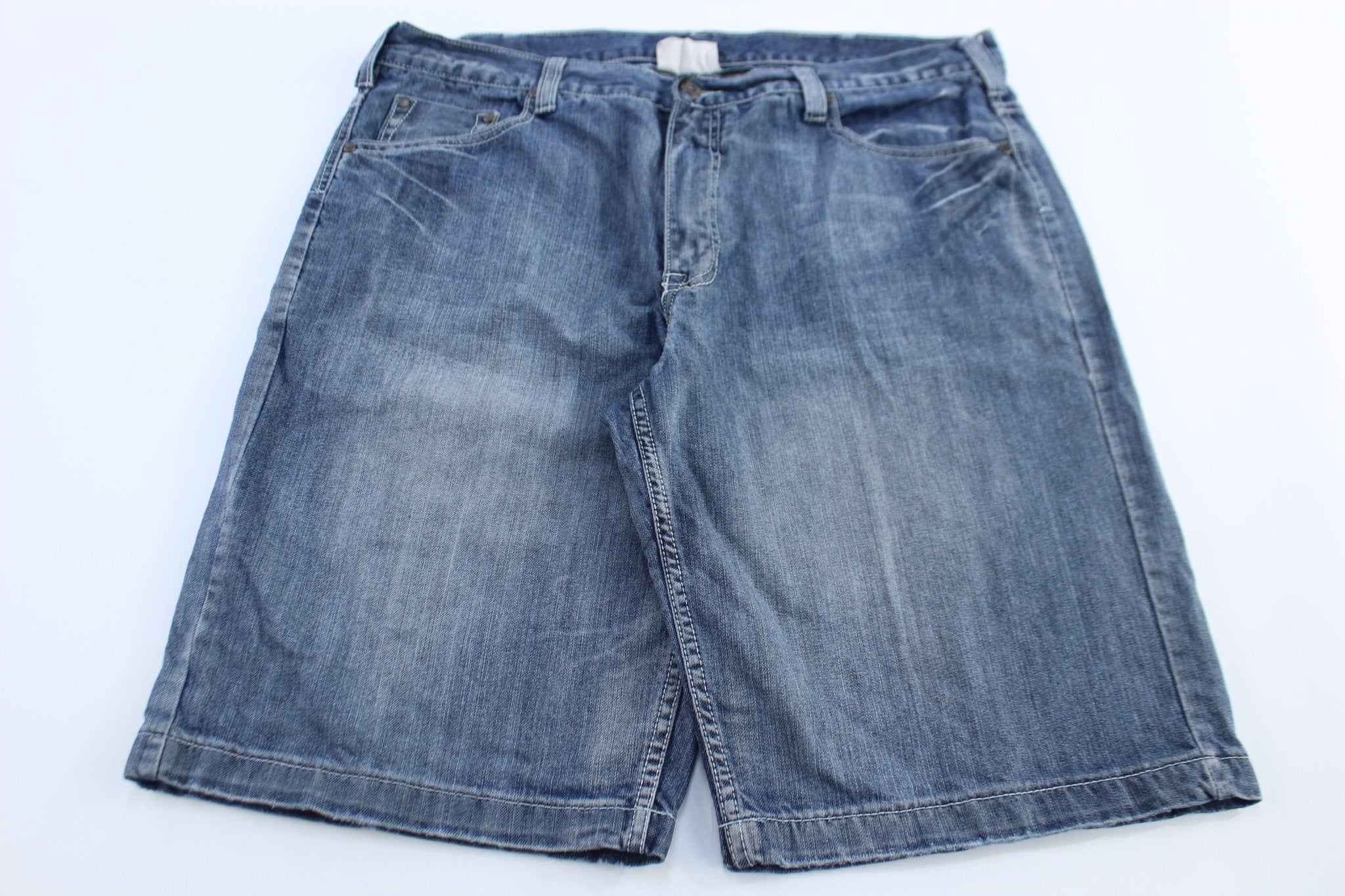 Urban Pipeline Medium Wash Denim Shorts - Pants/Shorts - Thrifted Threads