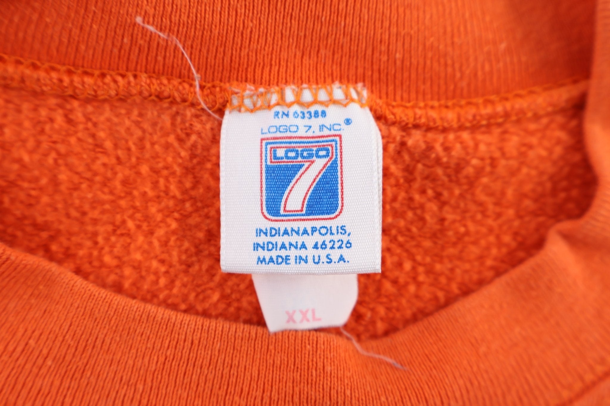 Vintage Cleveland Browns Football Sweatshirt - Sweatshirt - Thrifted Threads