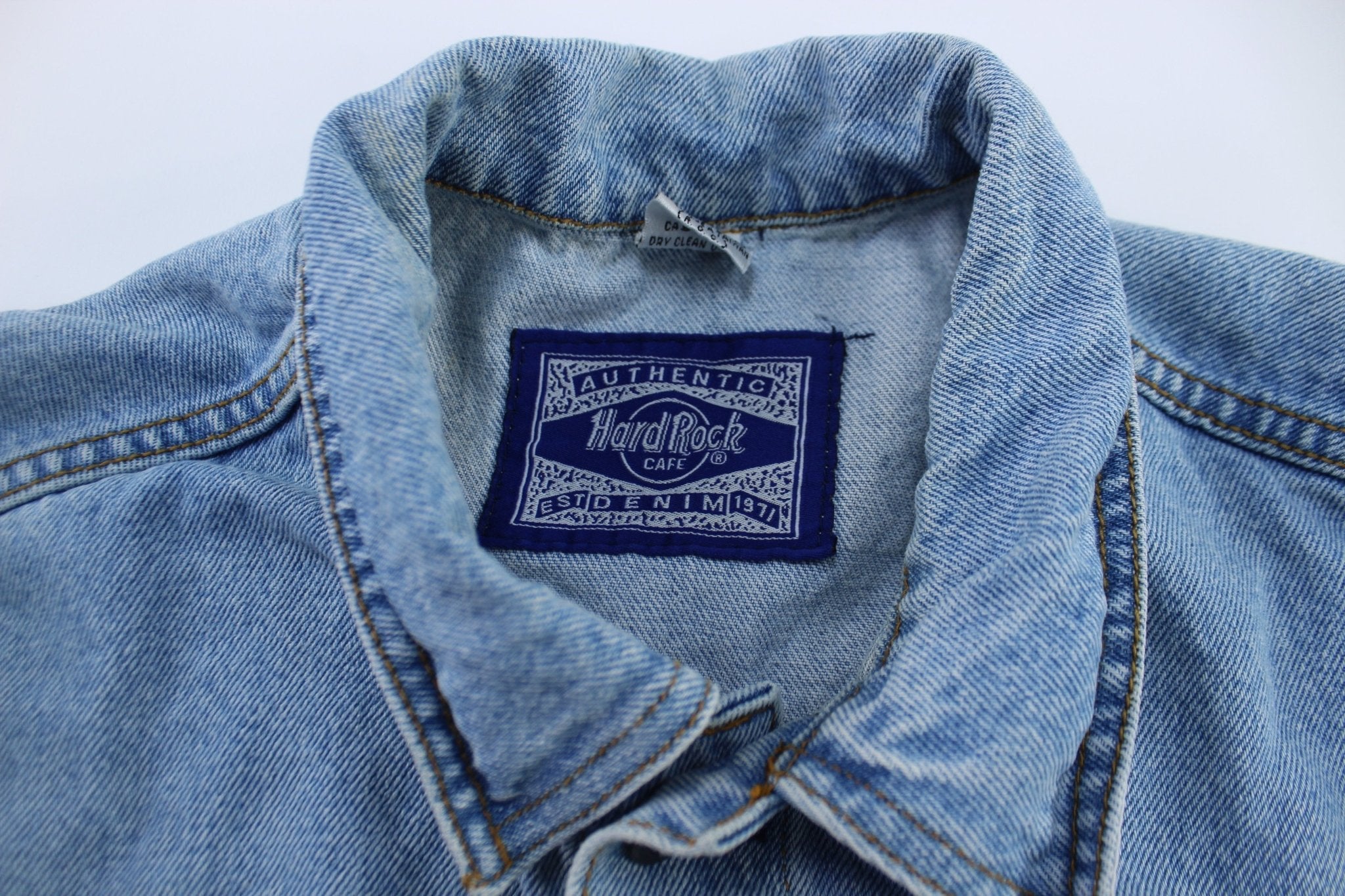 Vintage Hard Rock Cafe Embroidered Niagara Falls Denim Jacket - ThriftedThreads.com
