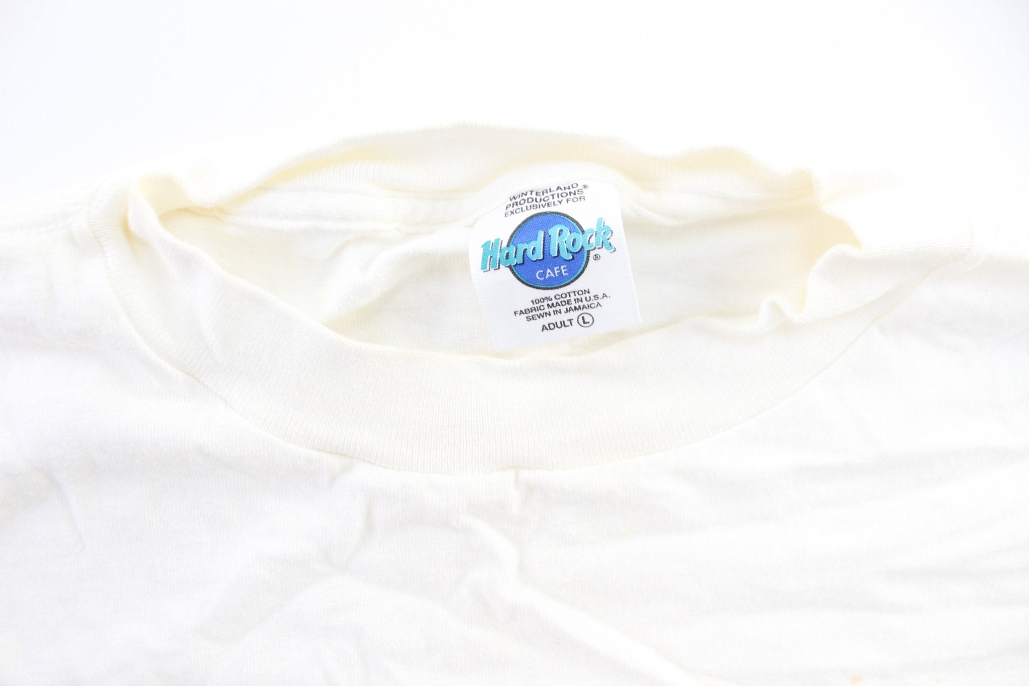 Vintage Hard Rock Cafe Honolulu, Hawaii T-Shirt - ThriftedThreads.com