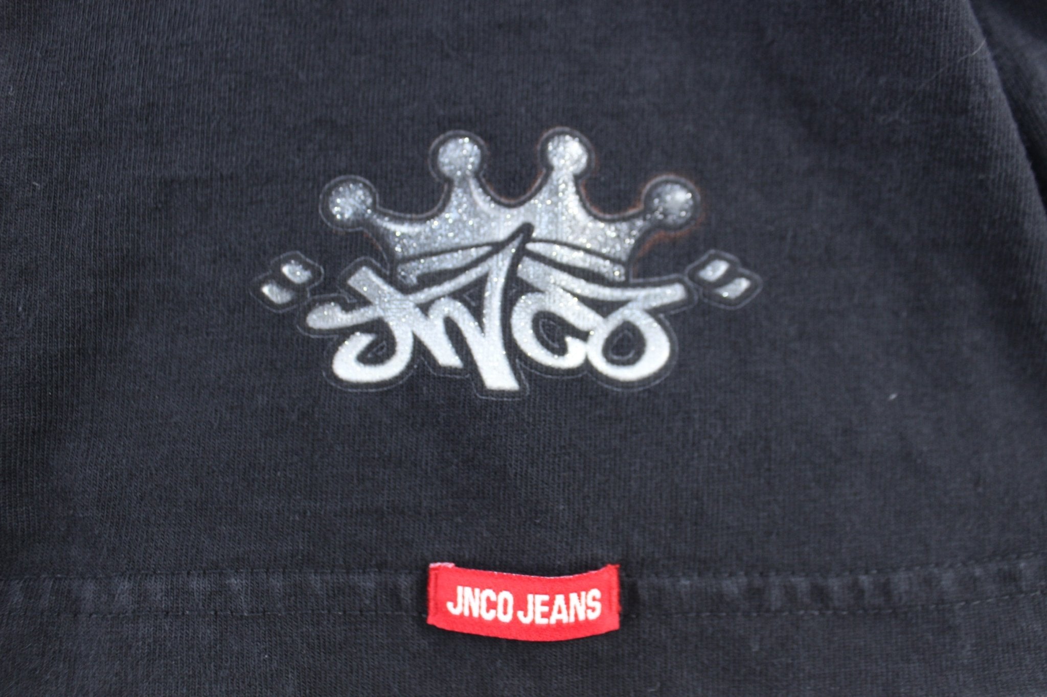 Vintage JNCO Dragon Wrap Around T-Shirt - ThriftedThreads.com