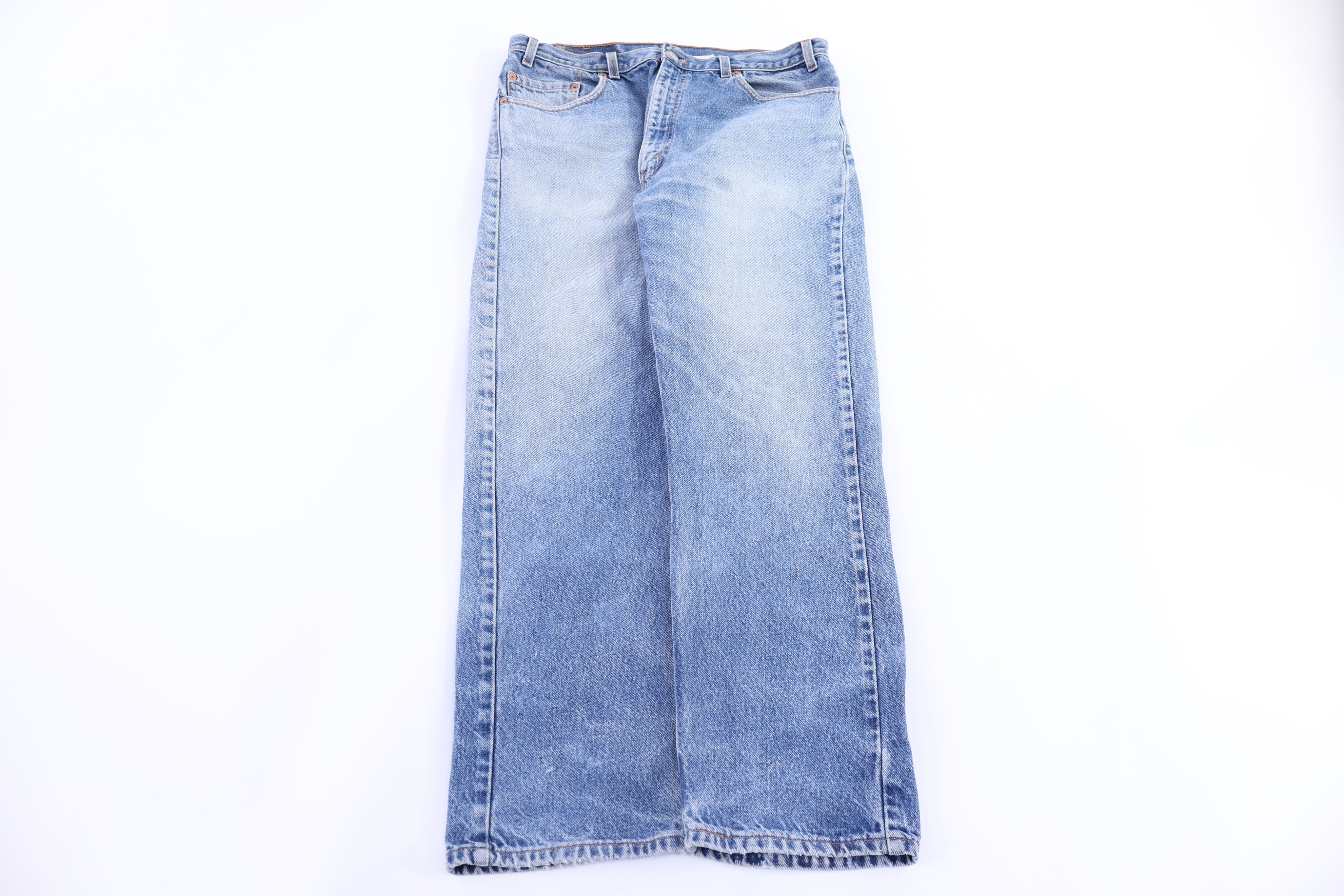 Vintage Levi's 505 Medium Wash Denim Jeans - Pants/Shorts - Thrifted Threads