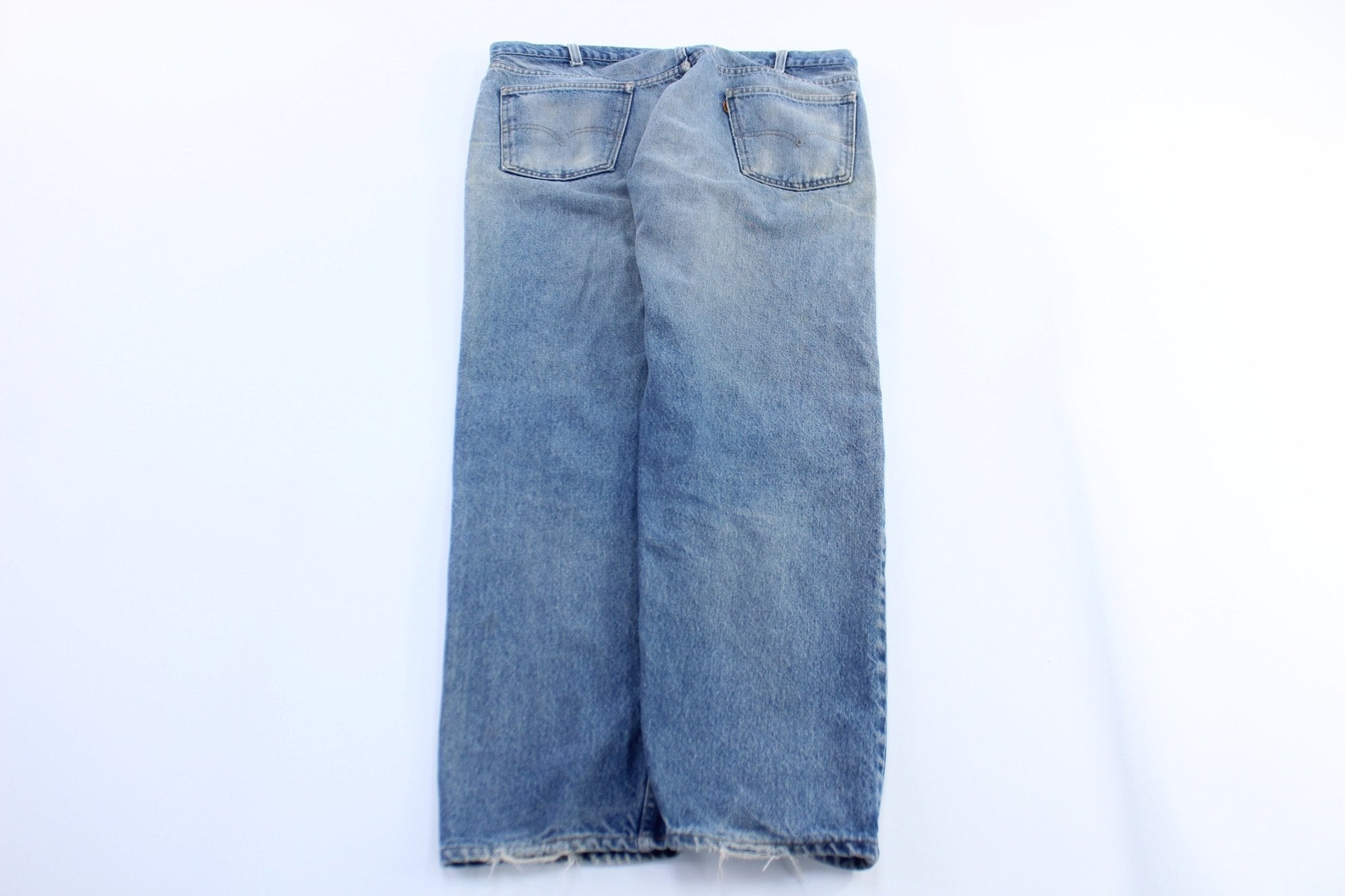 Vintage Levi's Denim Jeans - ThriftedThreads.com