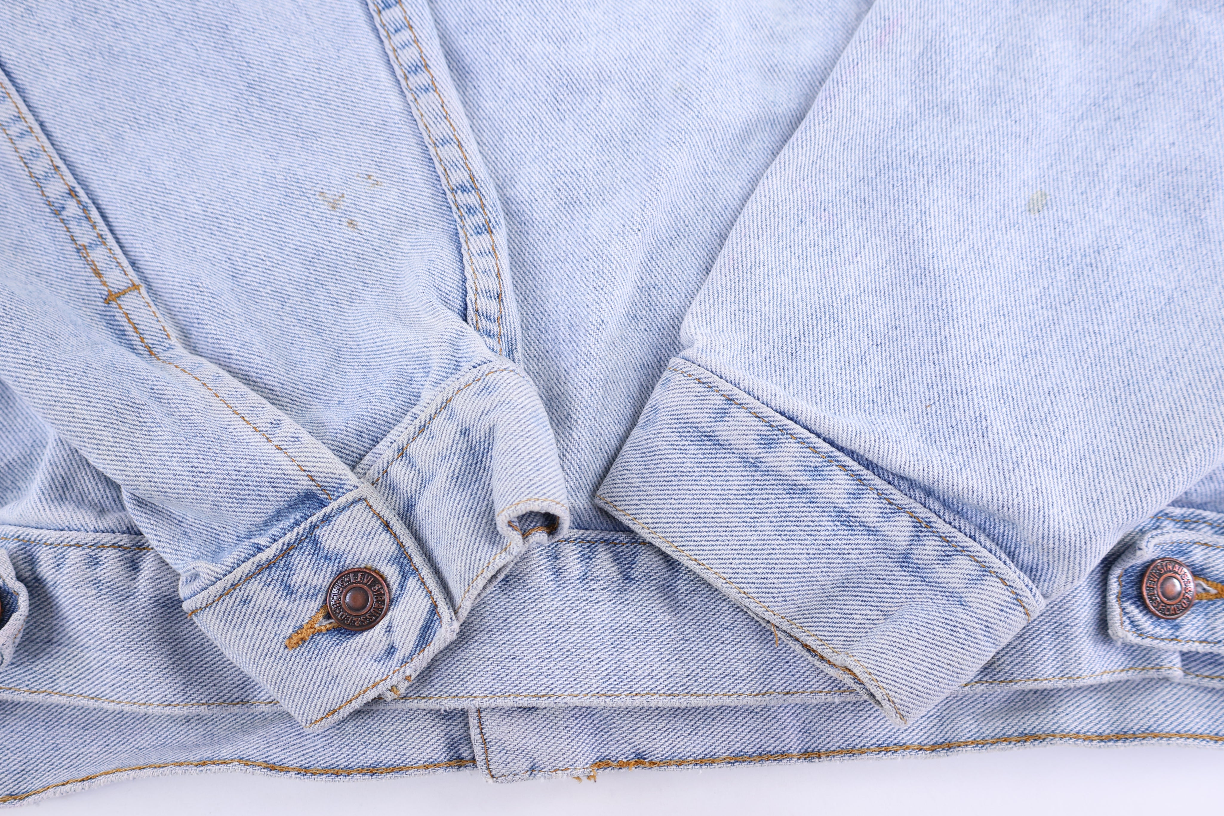 Vintage Levi's Light Wash Denim Jacket - Jacket - Thrifted Threads