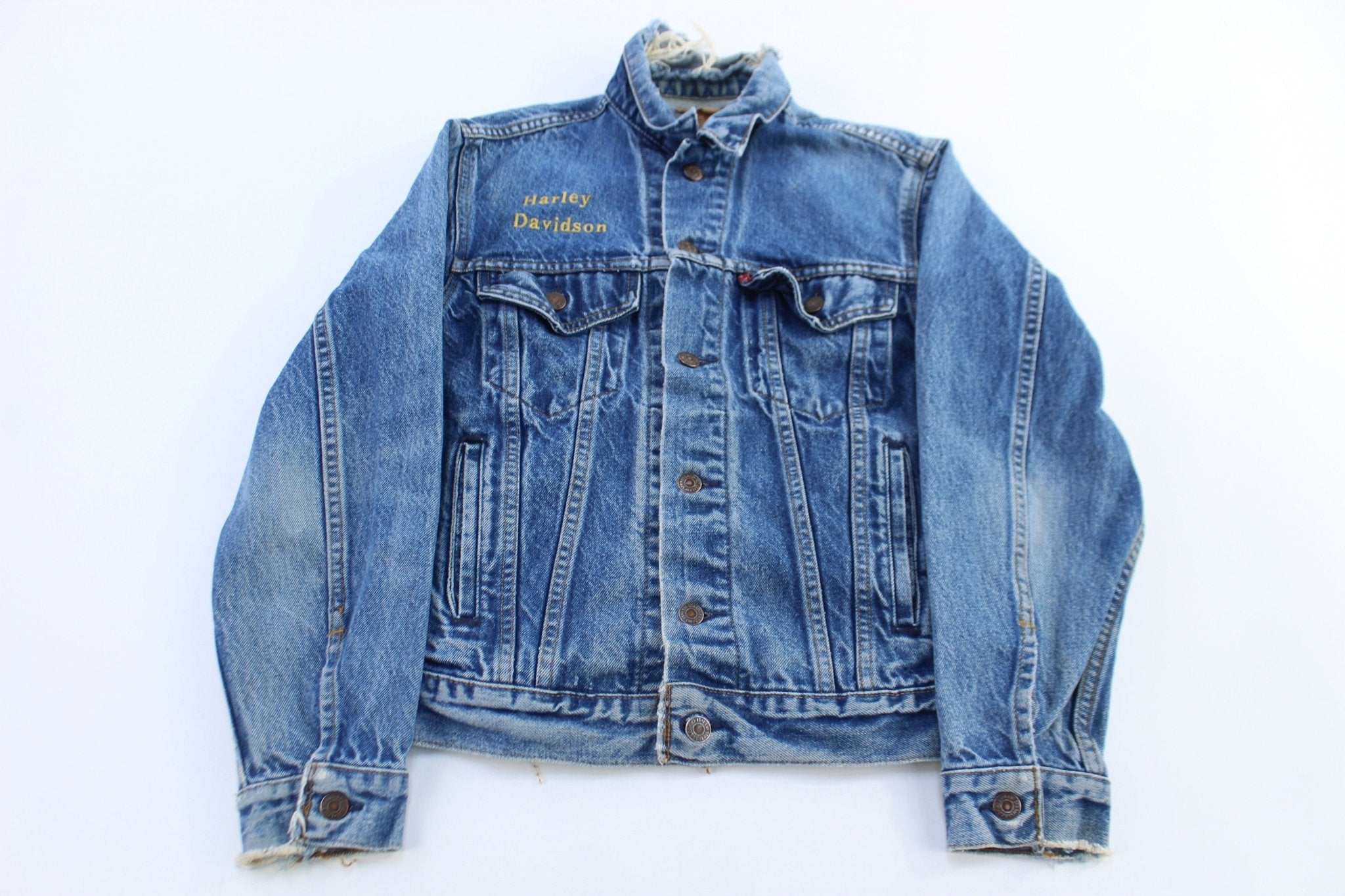 Vintage Levi's Medium Wash Demin Jacket - Jacket - Thrifted Threads