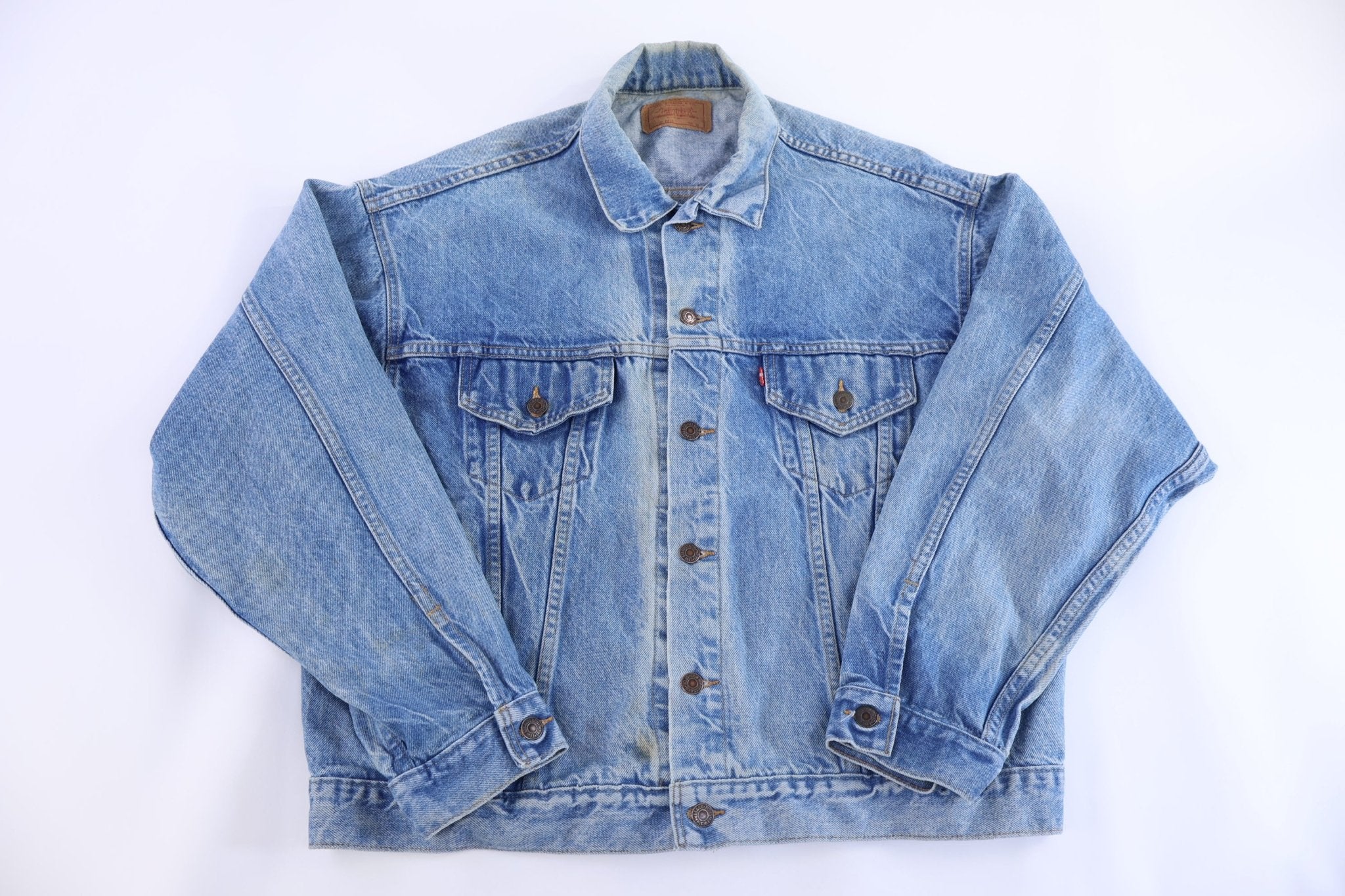 Vintage Levi's Medium Wash Denim Jacket - Jacket - Thrifted Threads