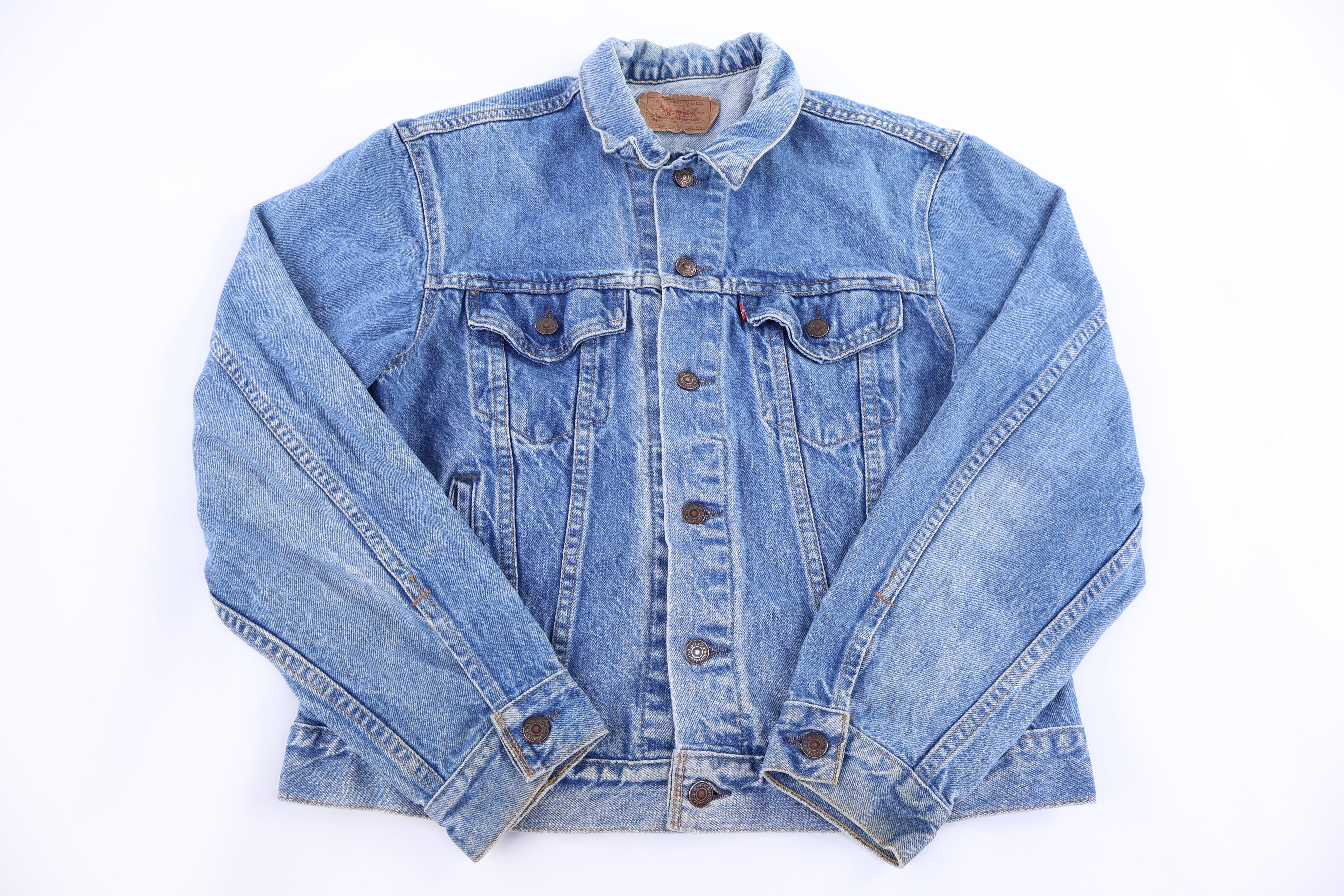 Vintage Levi's Medium Wash Denim Jacket - Jacket - Thrifted Threads