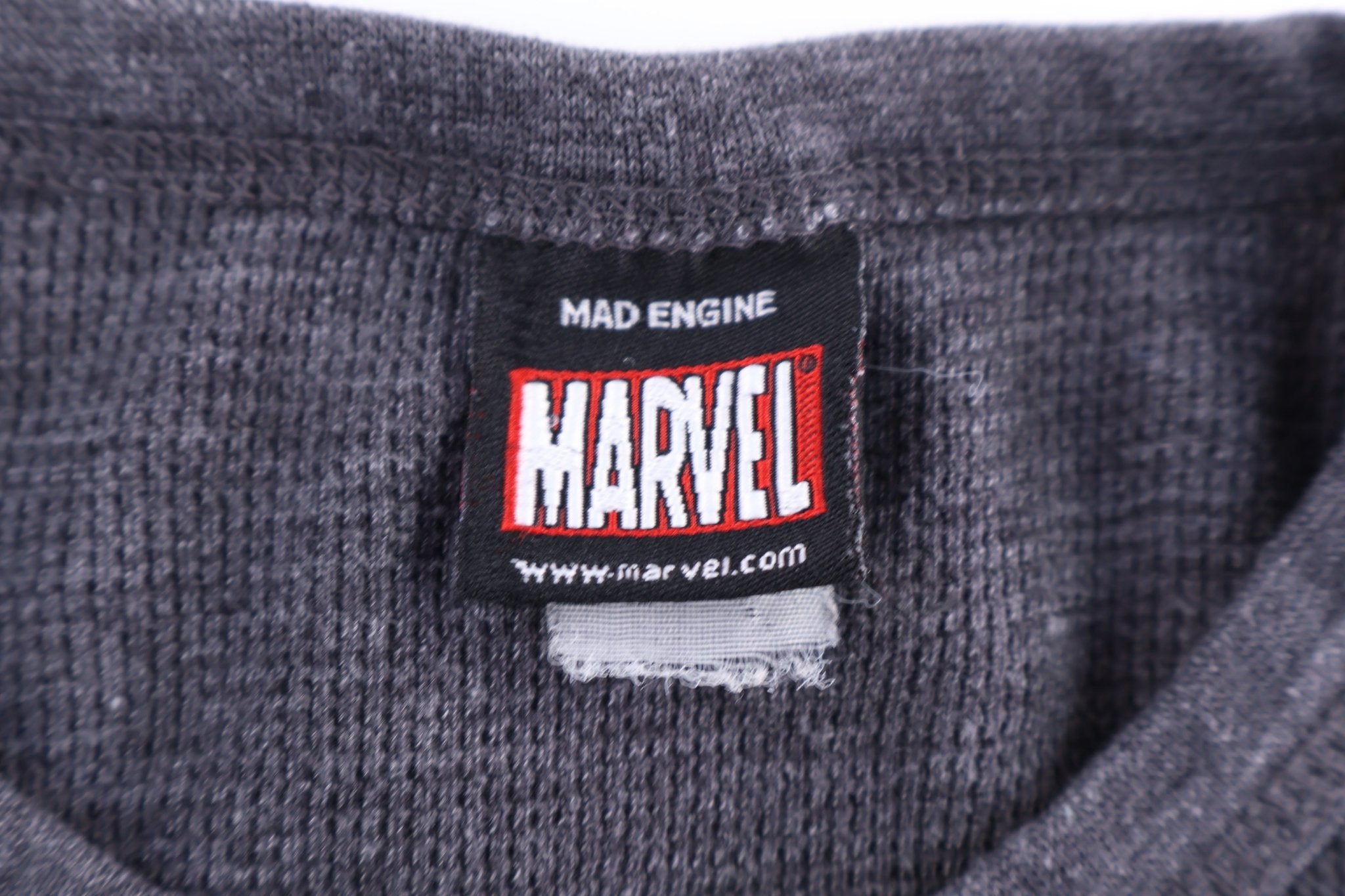 Vintage Marvel The Infinity Gauntlet Thermal LS T-shirt - Shirts & Tops - Thrifted Threads