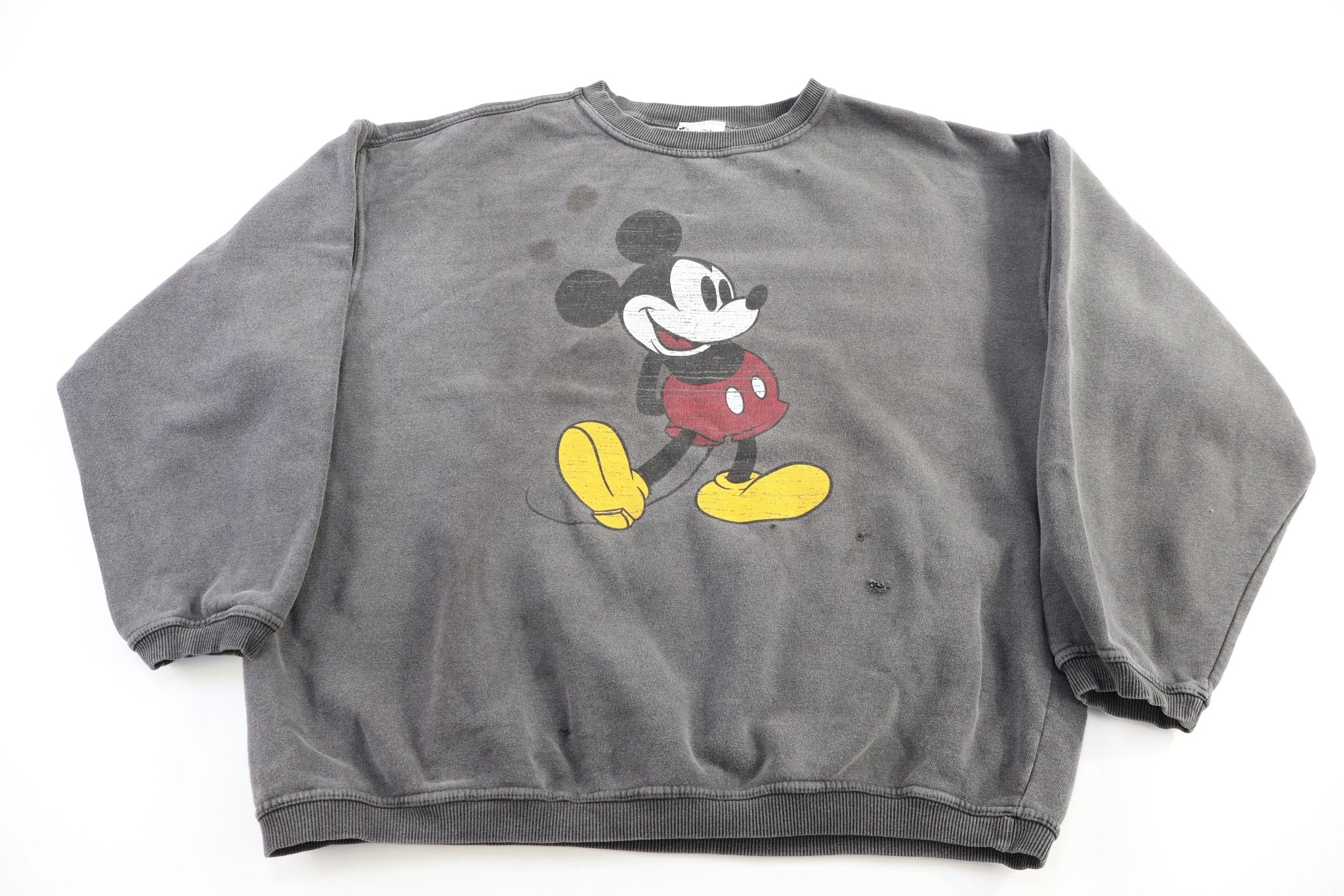 Vintage Mickey Mouse Graphic Sweatshirt - Sweatshirt - Thrifted Threads