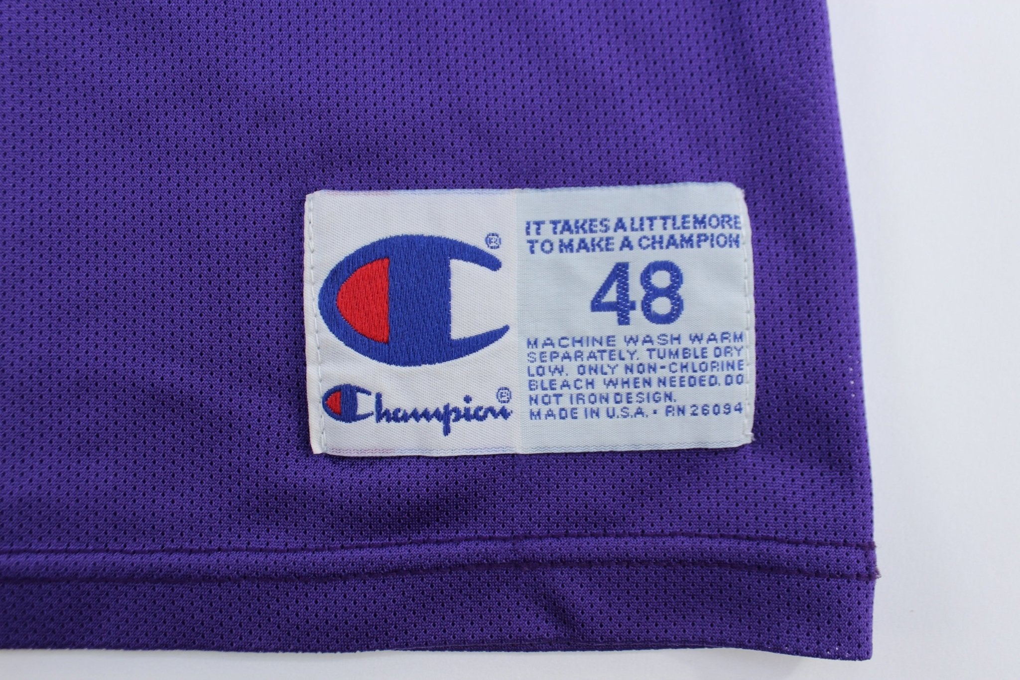 Vintage Milwaukee Bucks Glenn Robinson Champion Basketball Jersey - ThriftedThreads.com