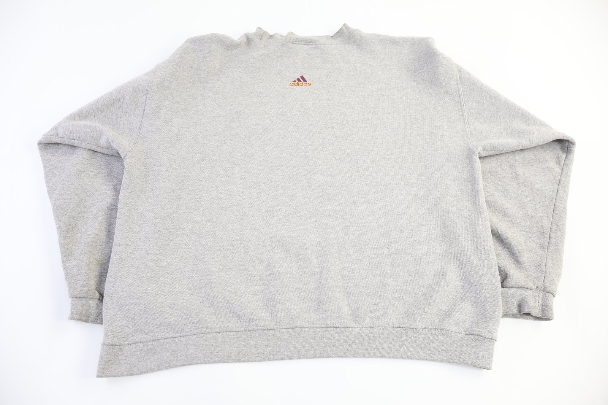 Vintage Minnesota Vikings Football Sweatshirt - Sweatshirt - Thrifted Threads