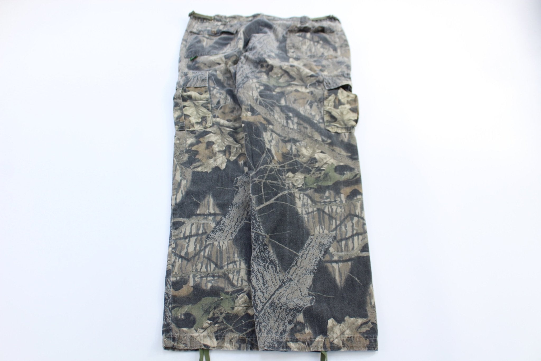 Vintage Mossy Oak Camo Cargo Pants - Pants/Shorts - Thrifted Threads