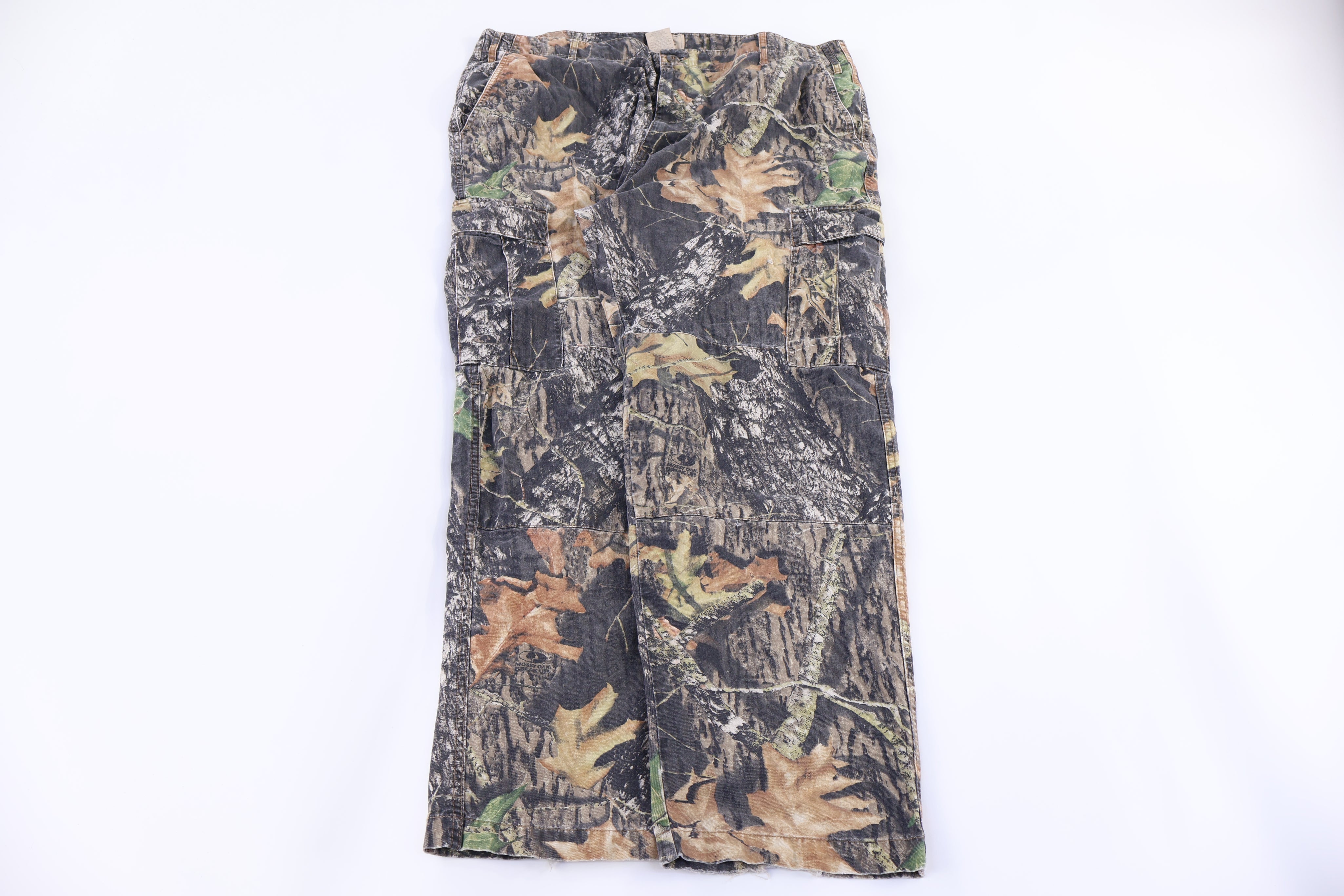 Vintage Mossy Oak Camo Pants - Pants/Shorts - Thrifted Threads