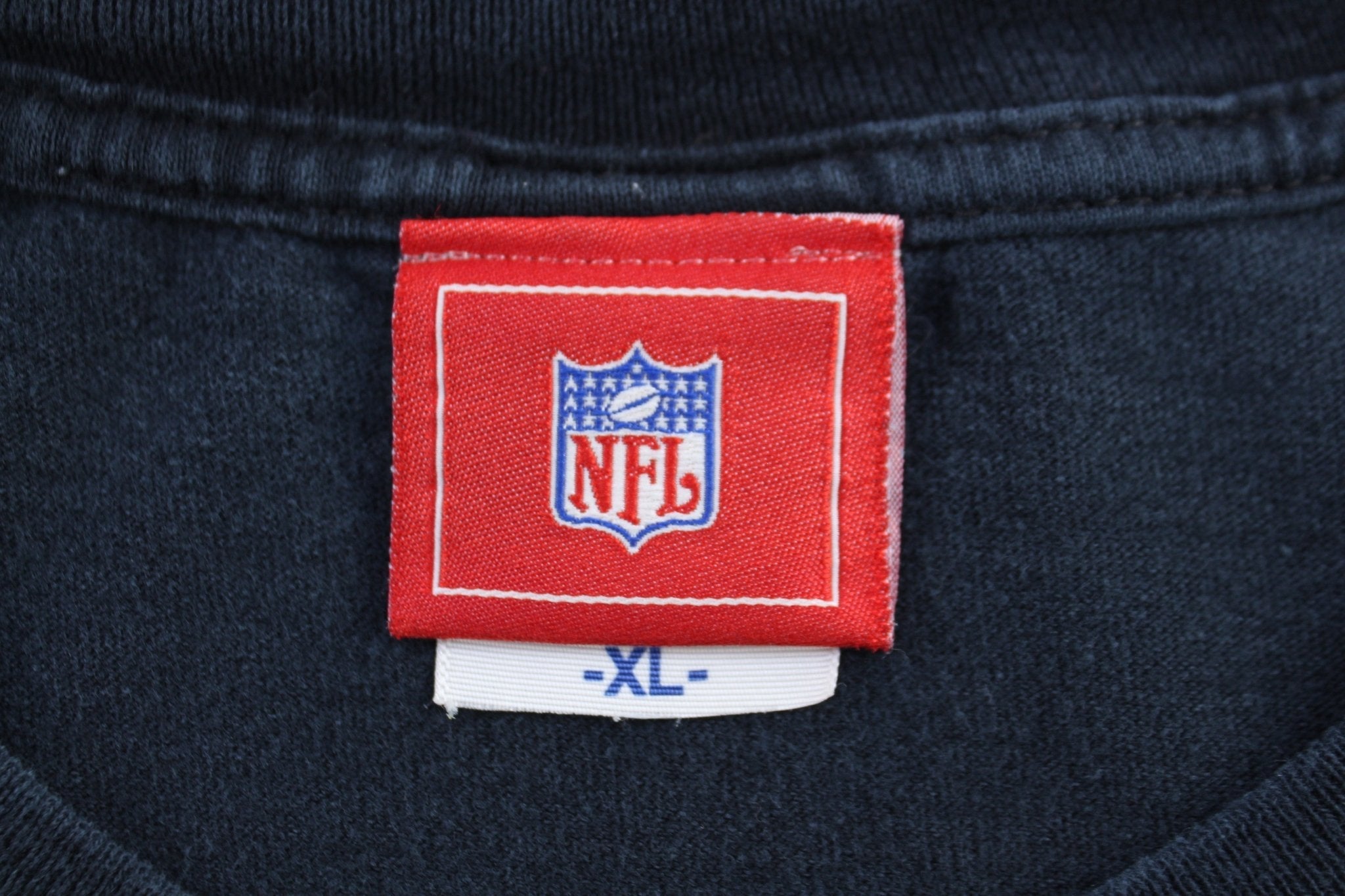Vintage New York Giants Football T-shirt - Shirts & Tops - Thrifted Threads