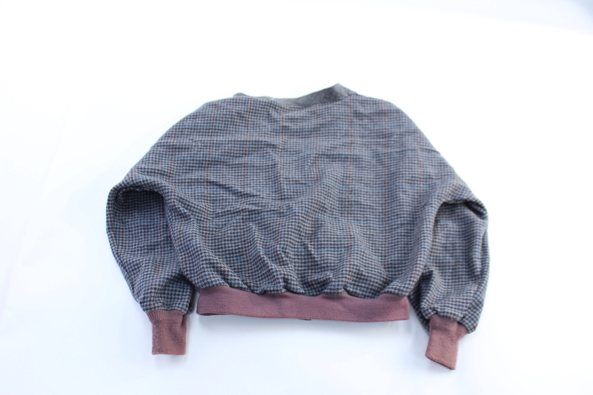 Vintage Pendleton Woolen Mills Patterned Cardigan Sweater - ThriftedThreads.com