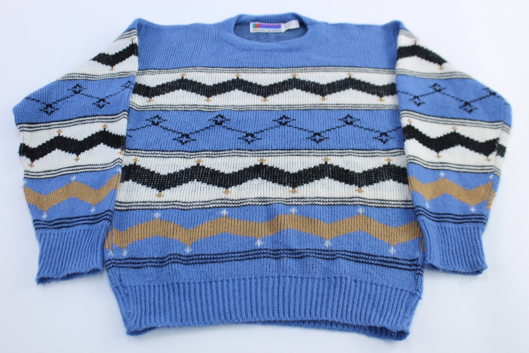 Vintage Sweater Graphix Patterned Sweater - Sweater - Thrifted Threads