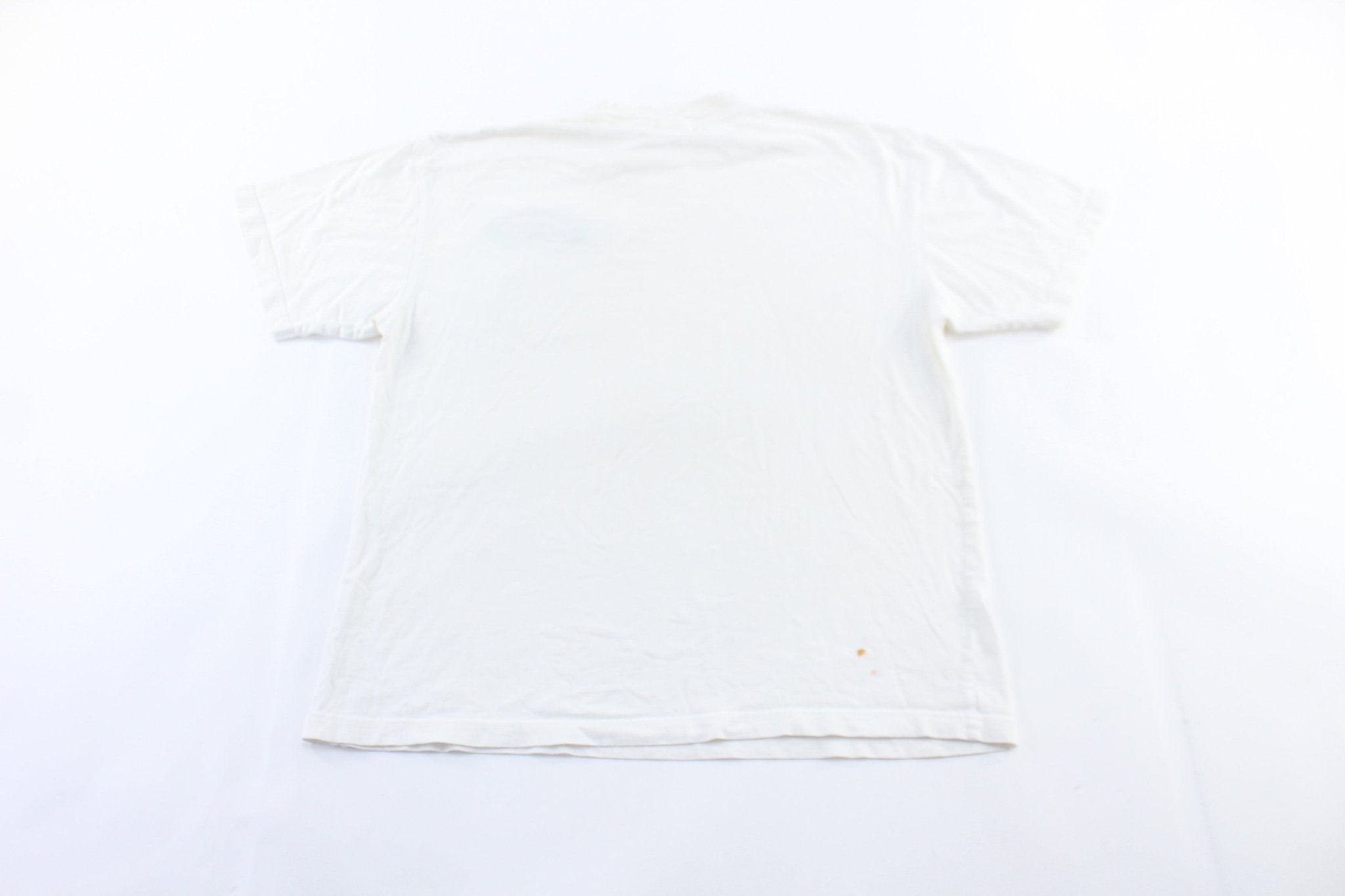 Vintage The Disney Store Embroidered Winnie the Pooh T-Shirt - ThriftedThreads.com