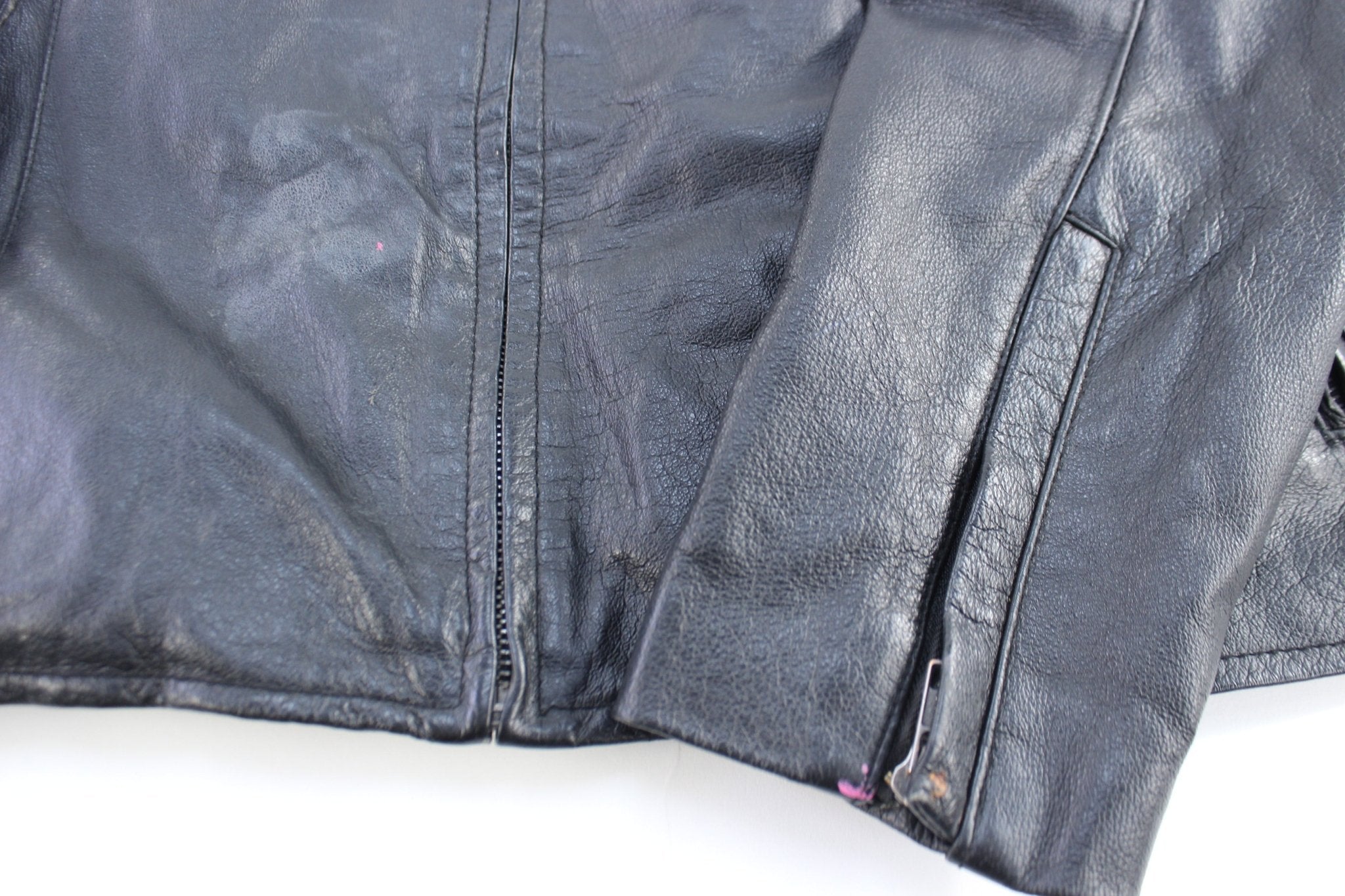 Vintage Women's Full Zip Leather Jacket - ThriftedThreads.com