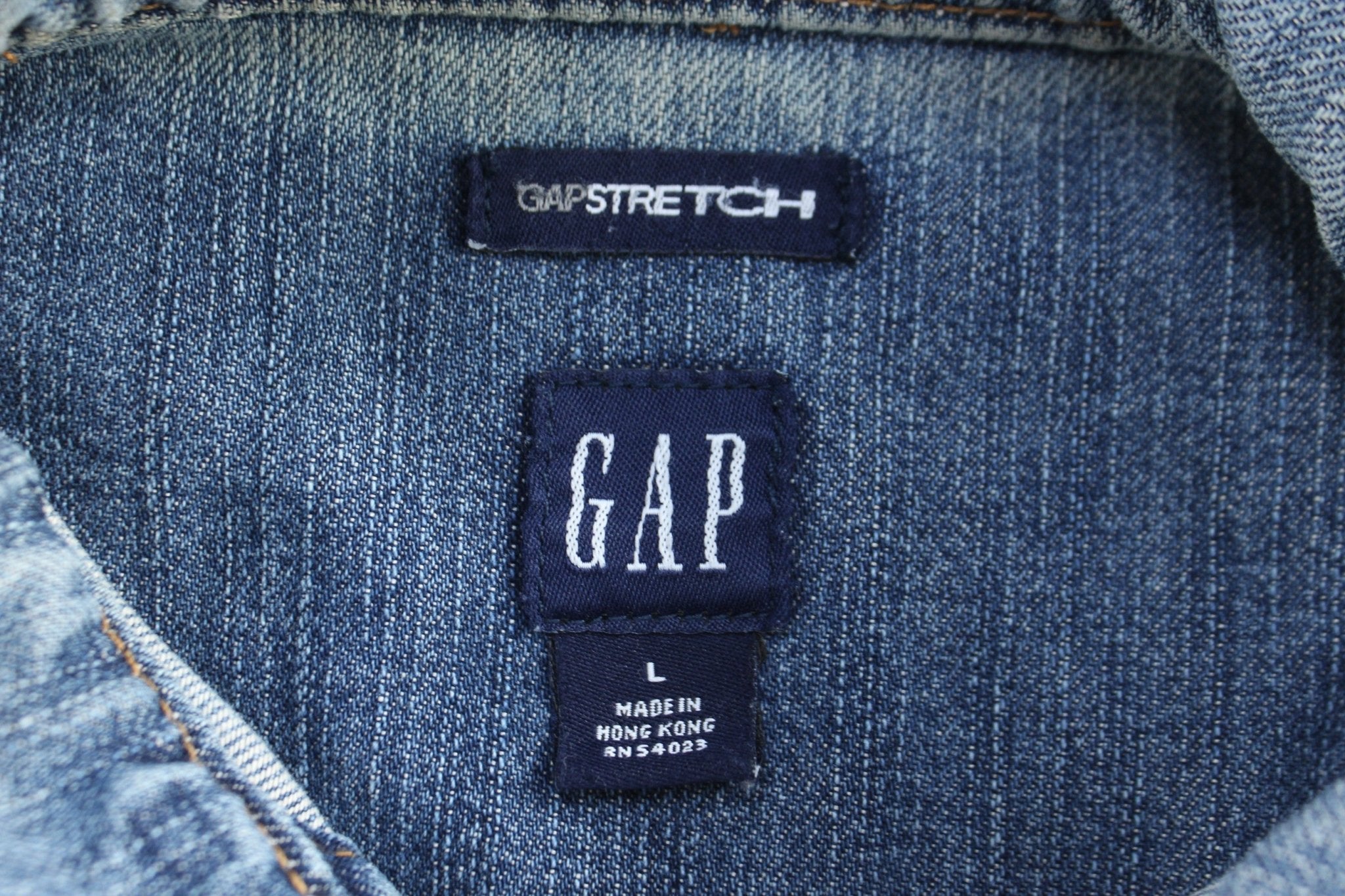 Vintage Women's Gap Stretch Denim Jacket - Jackets - Thrifted Threads
