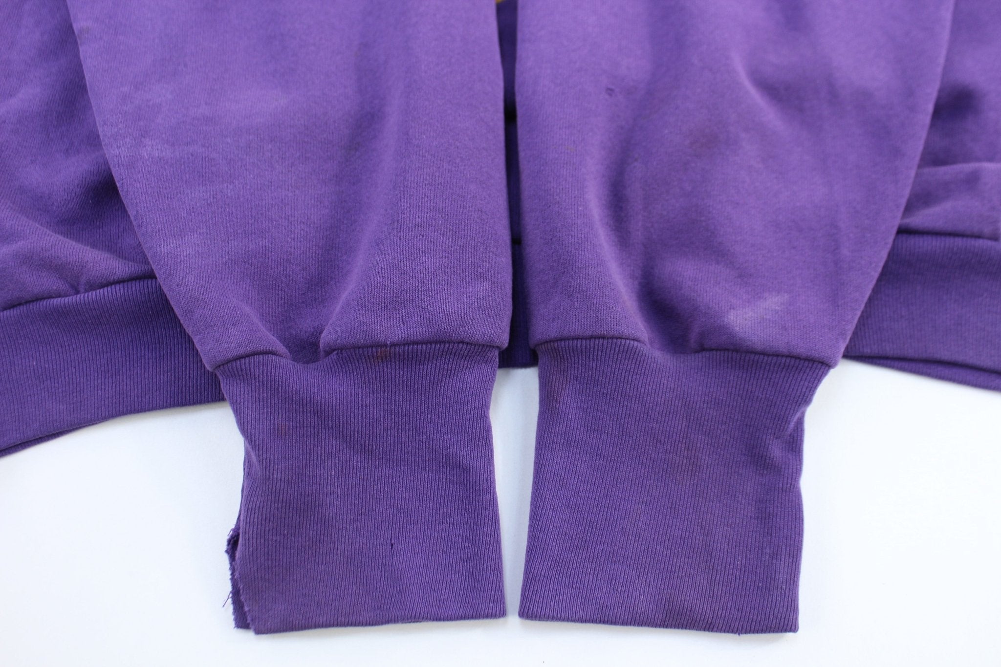 Washington Huskies Football Sweatshirt - Sweatshirt - Thrifted Threads