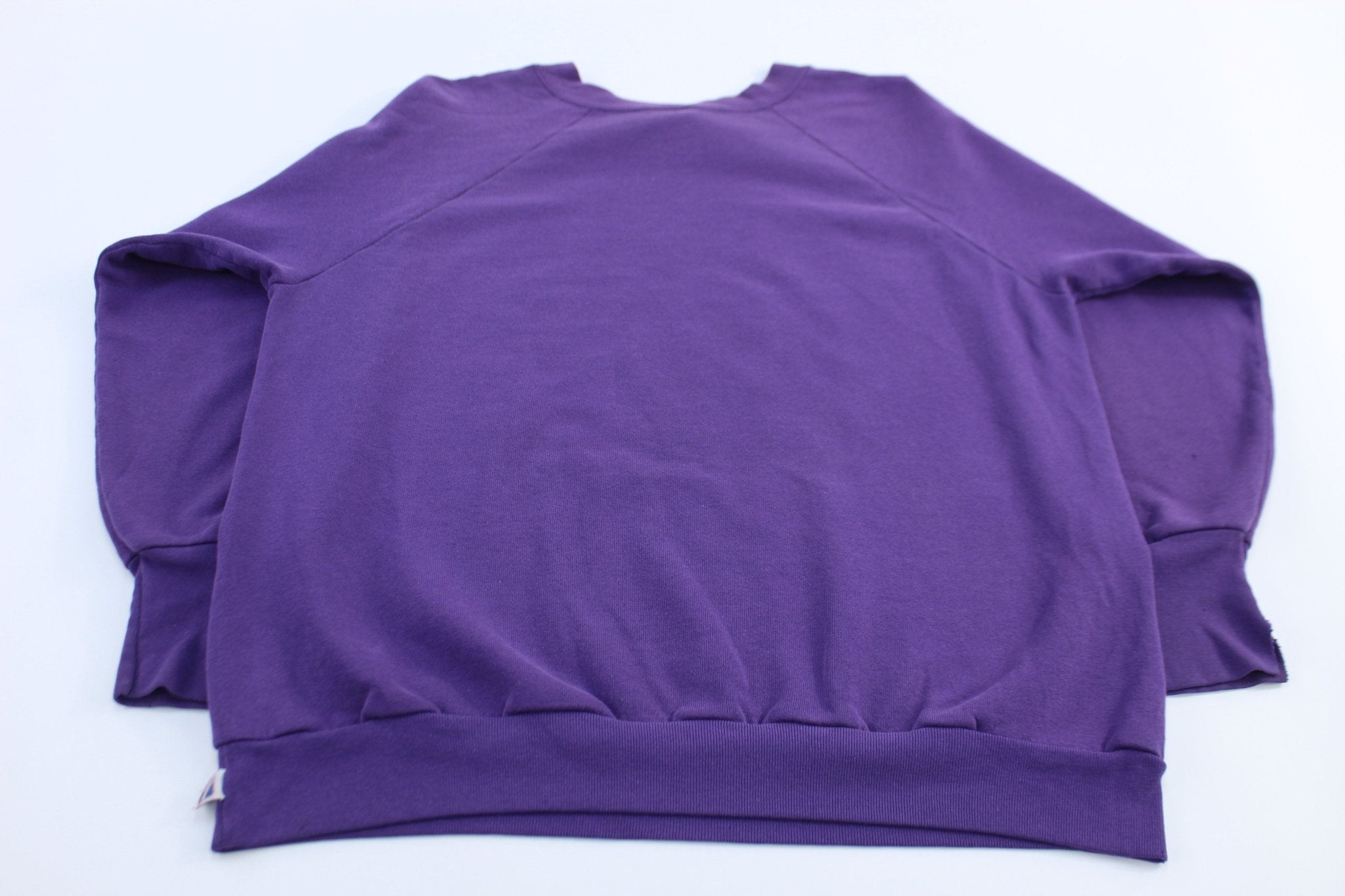 Washington Huskies Football Sweatshirt - Sweatshirt - Thrifted Threads