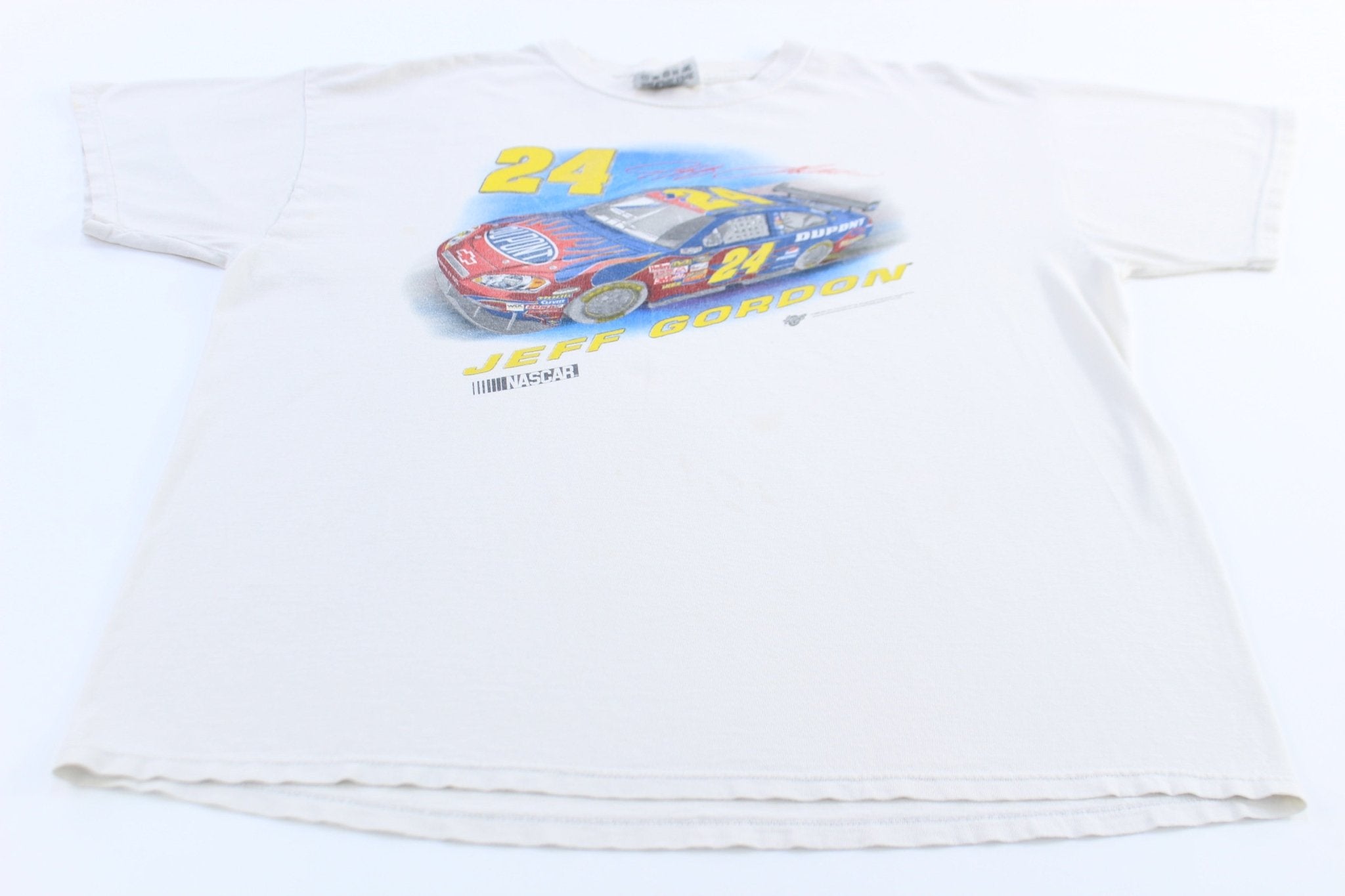 Winner's Circle Jeff Gordon Dupont Nascar Graphic T-Shirt - ThriftedThreads.com