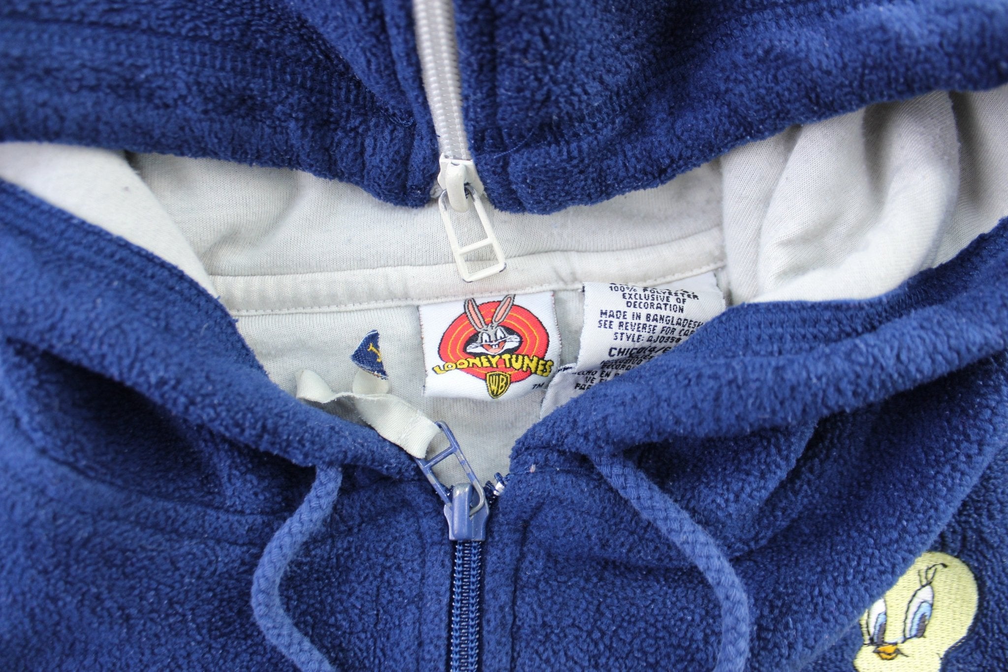 Women's 2005 Looney Tunes Embroidered Tweety Zip Up Jacket - ThriftedThreads.com