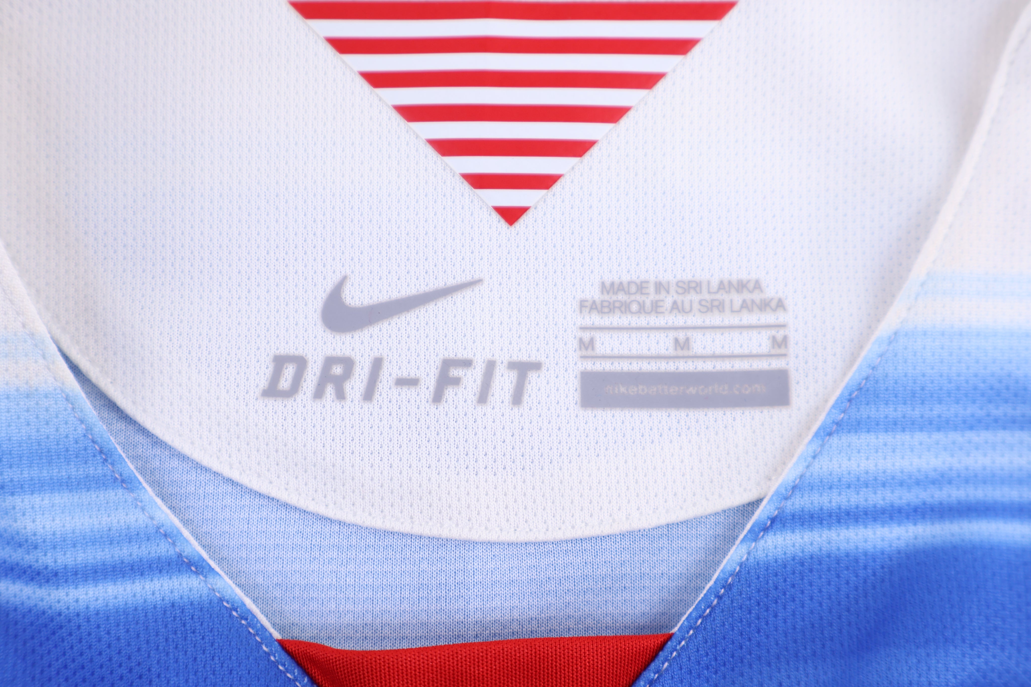 Women's 2015/16 Nike United States Away Soccer Jersey - Jerseys/Tanks - Thrifted Threads