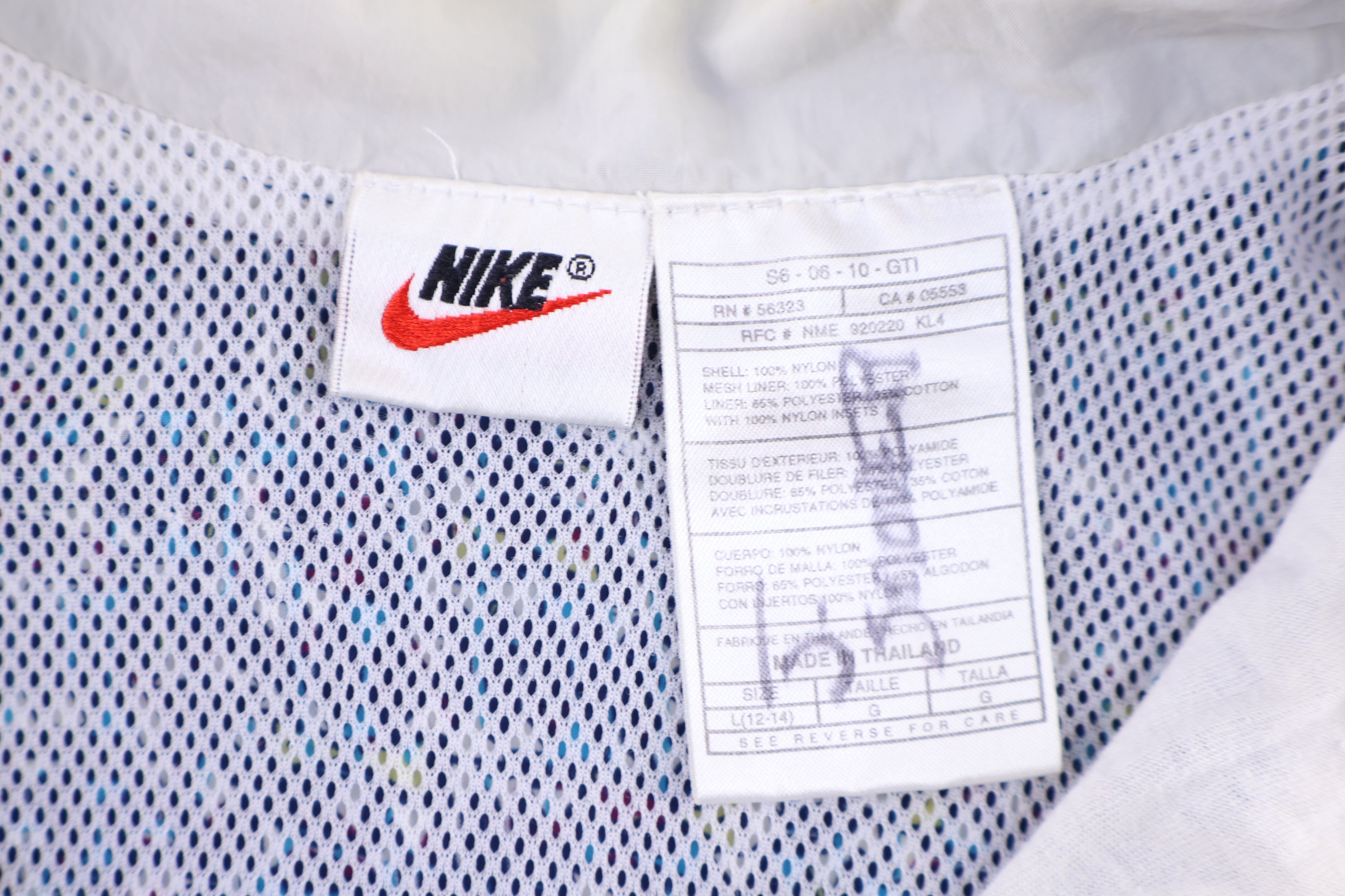 Women's 90's Nike Full Zip Windbreaker Jacket - Jacket - Thrifted Threads