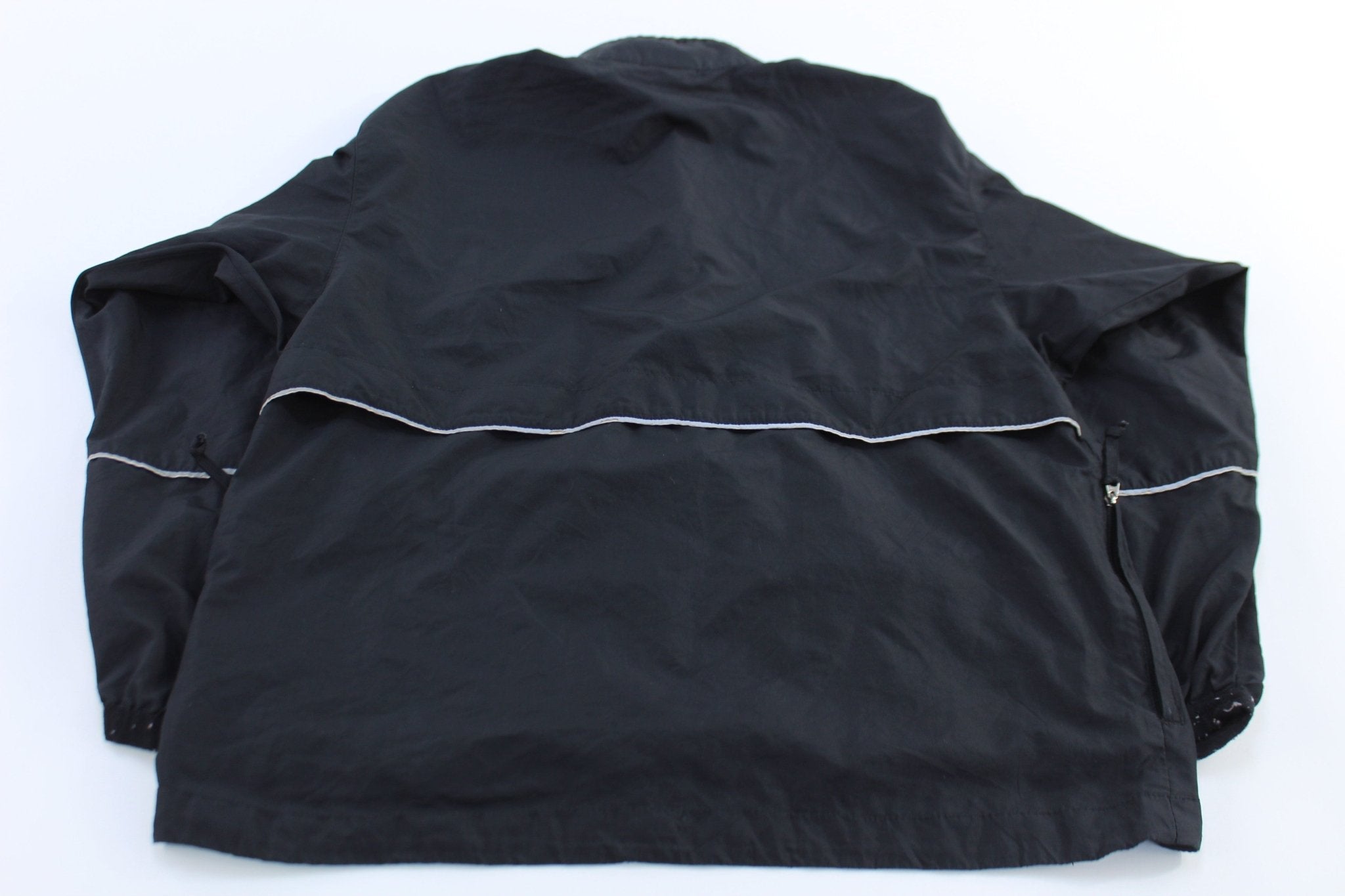 Women's 90's Nike Spellout Logo Black Windbreaker Pullover - ThriftedThreads.com