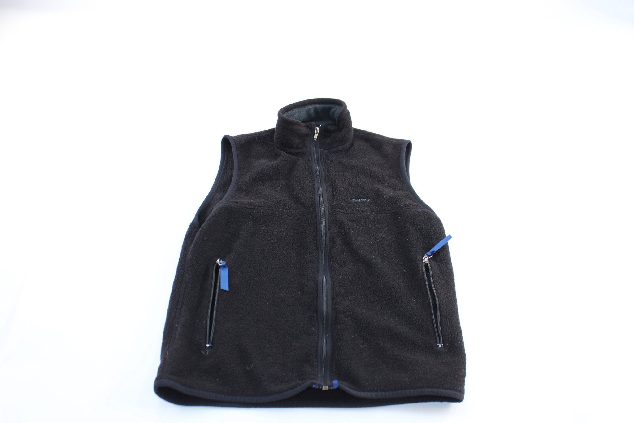 Women's 90's Patagonia Logo Patch Black Fleece Zip Up Vest - ThriftedThreads.com