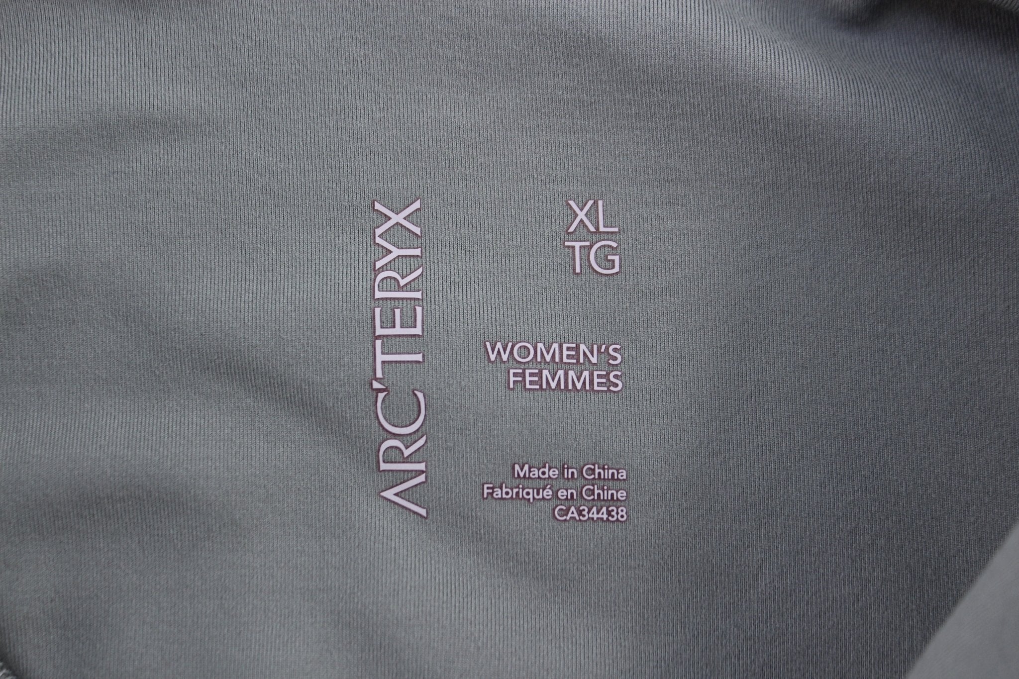 Women's Arc'teryx Grey Full Zip Sweater - Sweater - Thrifted Threads