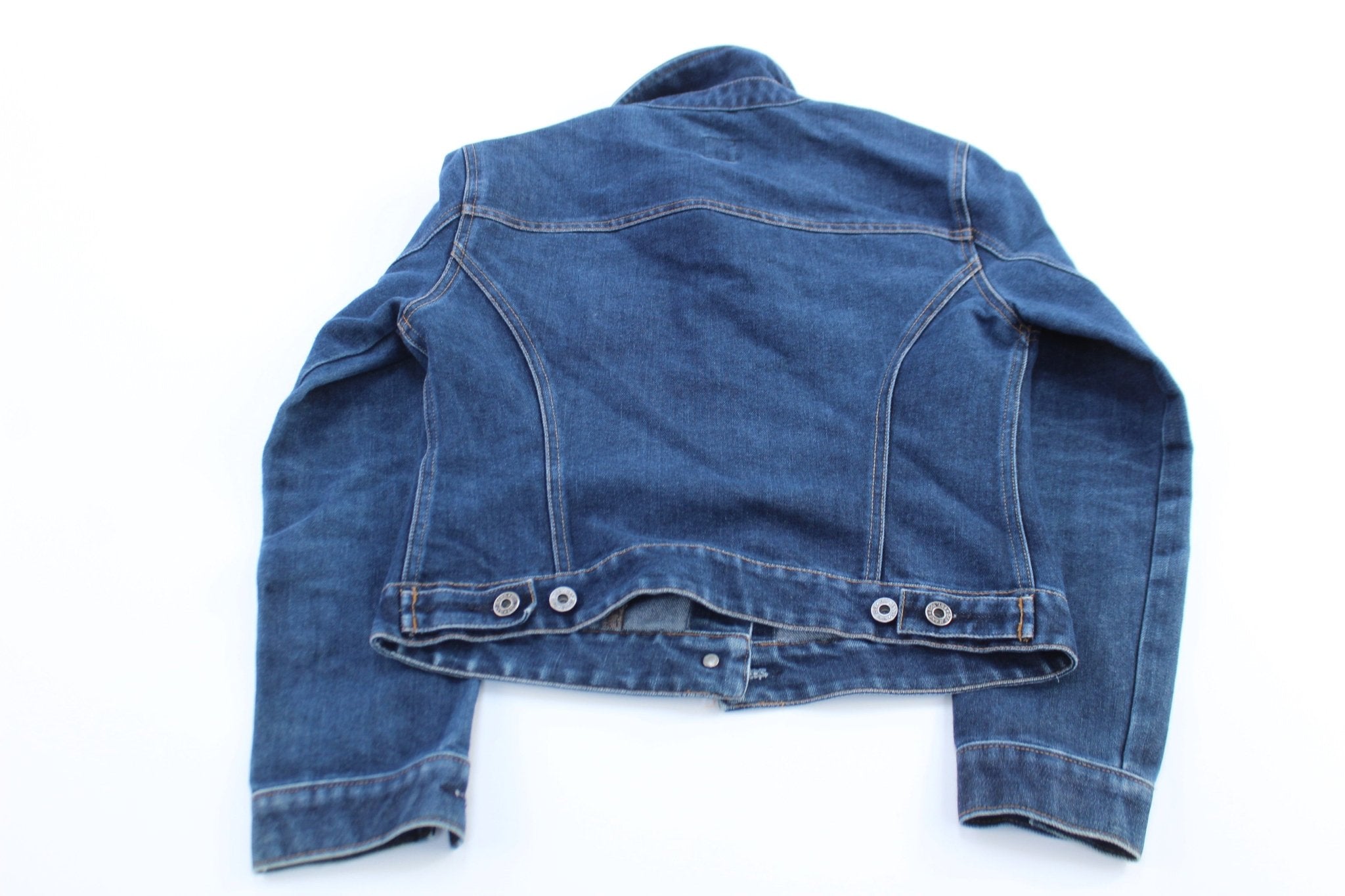 Women's Gap Denim Jacket - ThriftedThreads.com