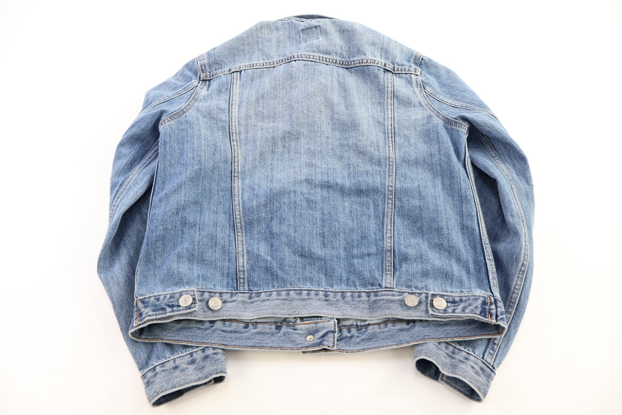 Women's GAP Medium Wash Denim Jacket - Jacket - Thrifted Threads