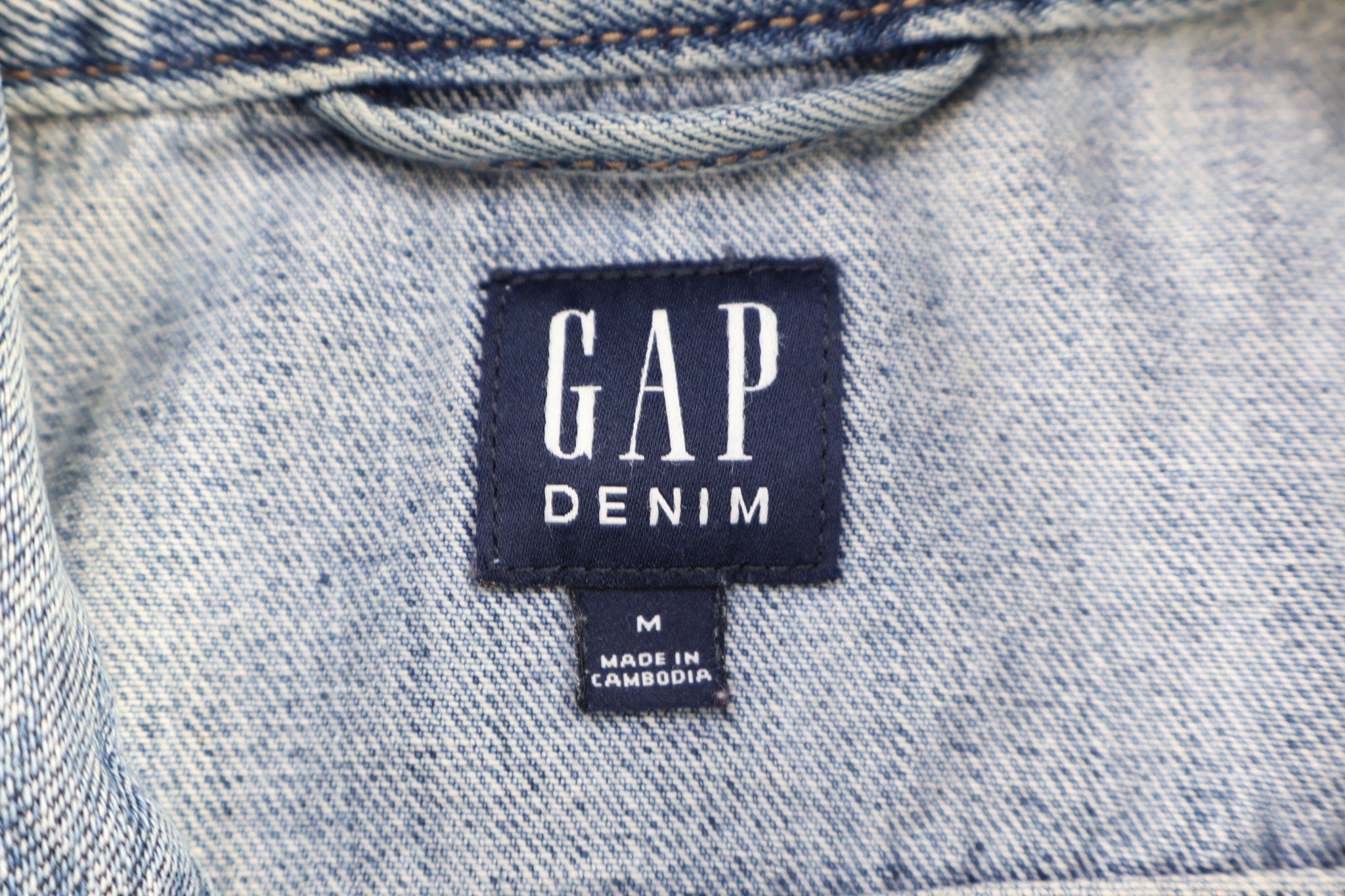Women's GAP Medium Wash Denim Jacket - Jacket - Thrifted Threads
