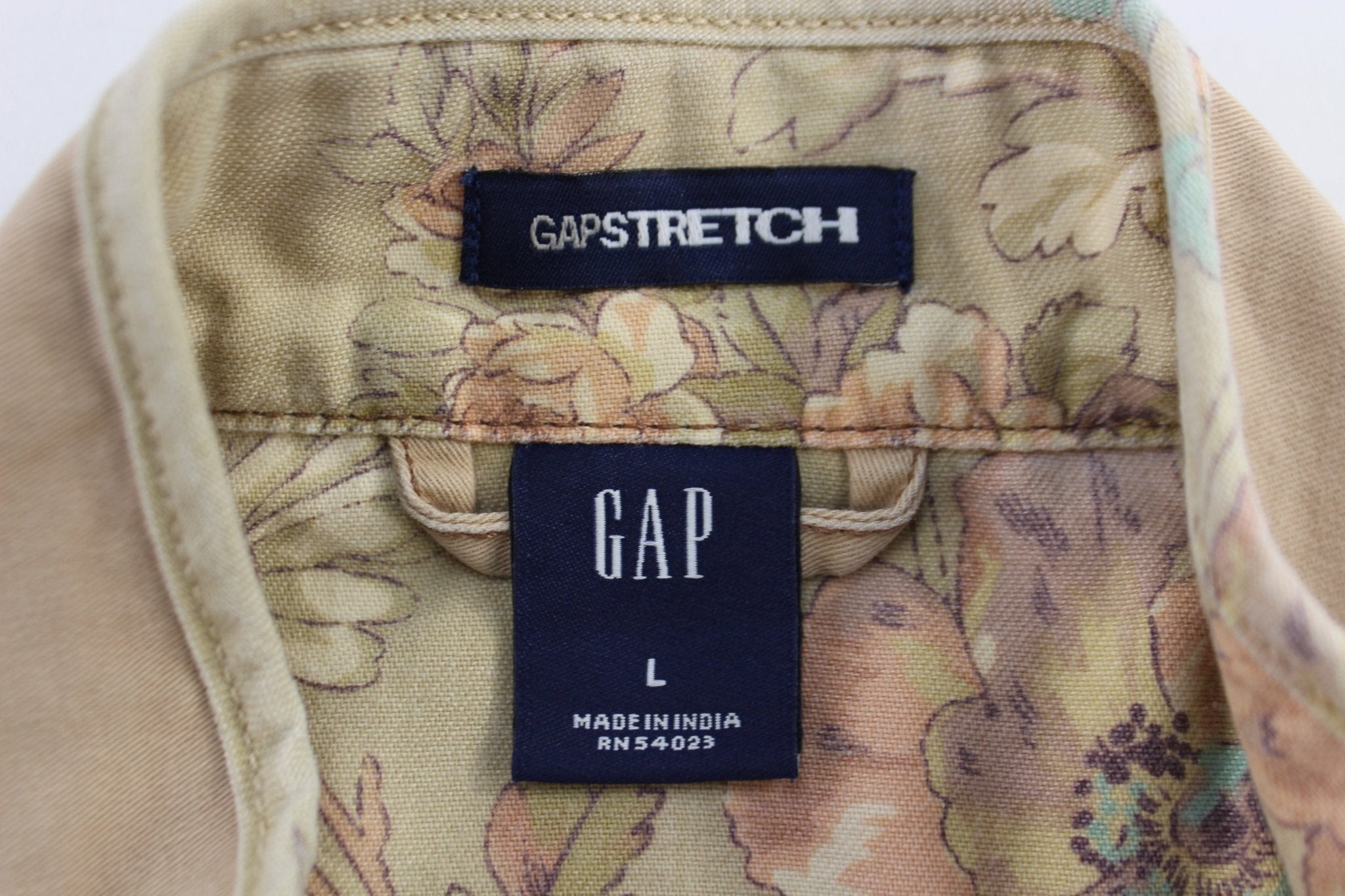 Women's GAP Tan Button Down Jacket - Jacket - Thrifted Threads
