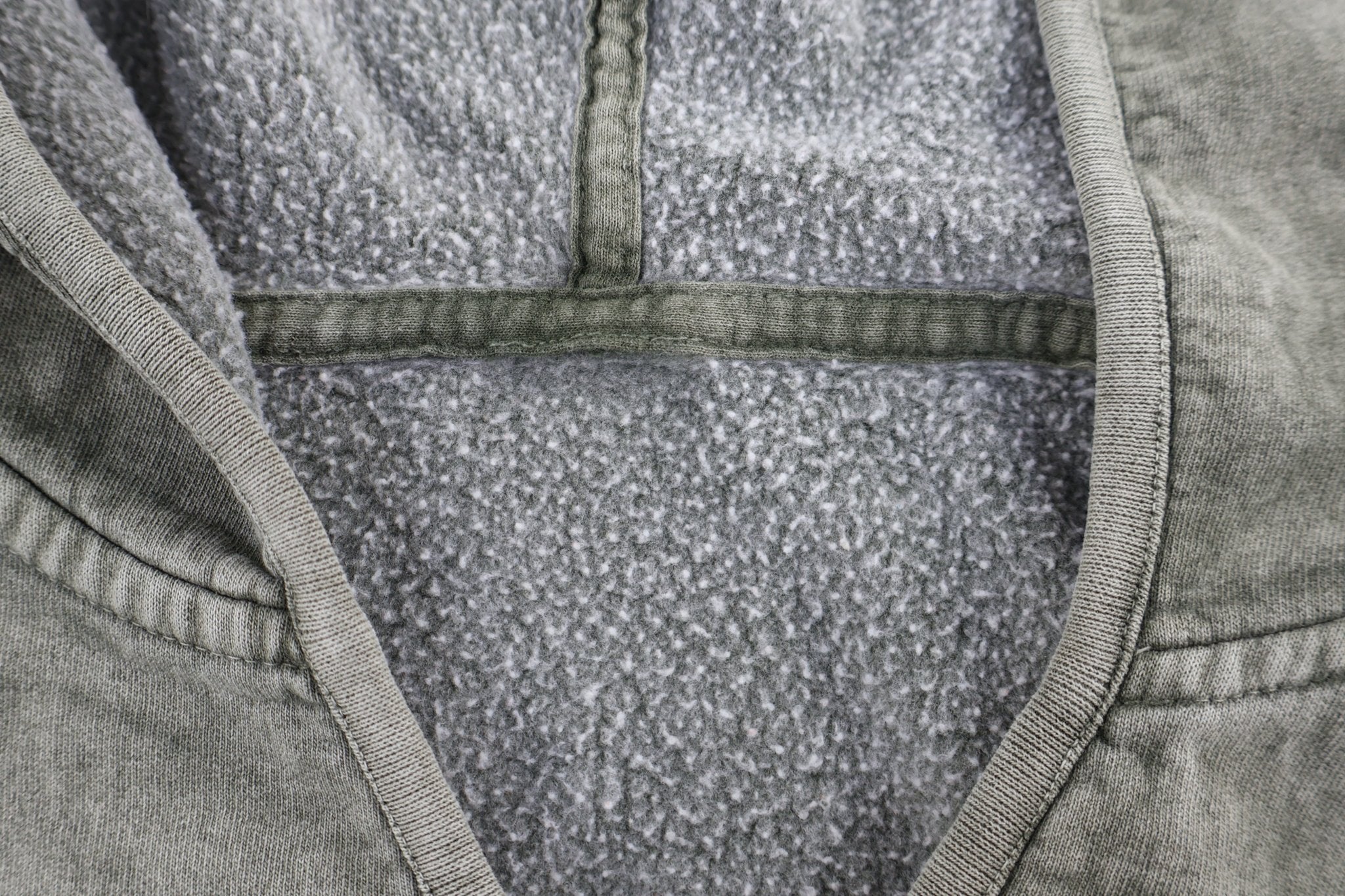 Women's Harley Davidson Motorcycles Pullover Hoodie - Sweatshirt - Thrifted Threads