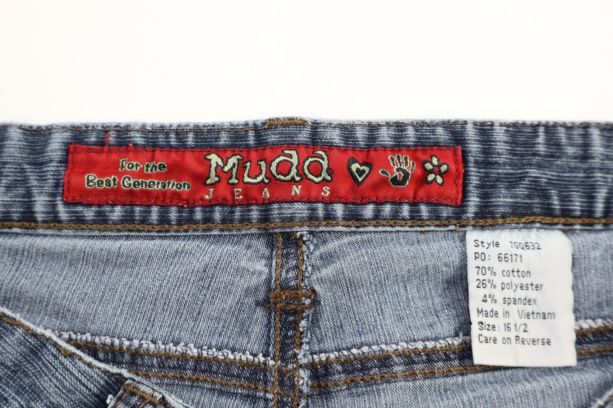 Women's Mudd Medium Wash Denim Jeans - Pants - Thrifted Threads
