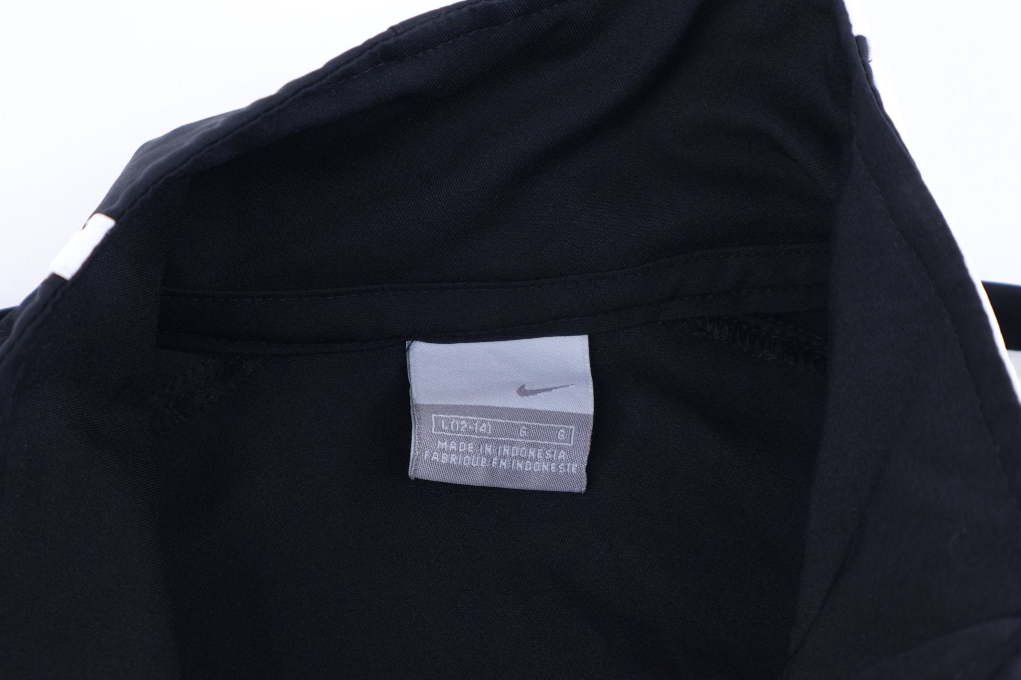 Women's Nike Embroidered Logo Black & White Full Zip Jacket - Jacket - Thrifted Threads
