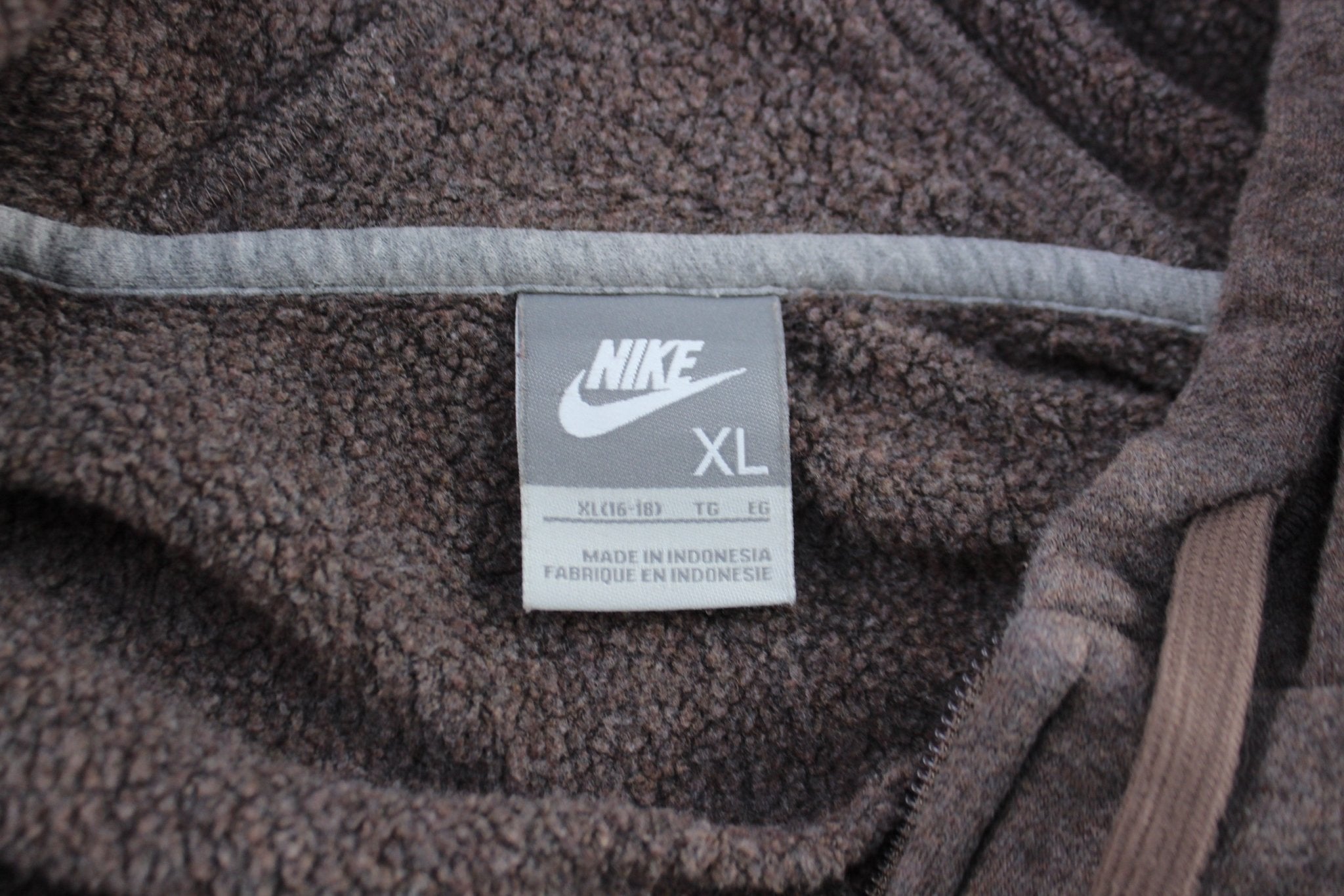Women's Nike Embroidered Logo Brown Full Zip Hoodie - ThriftedThreads.com