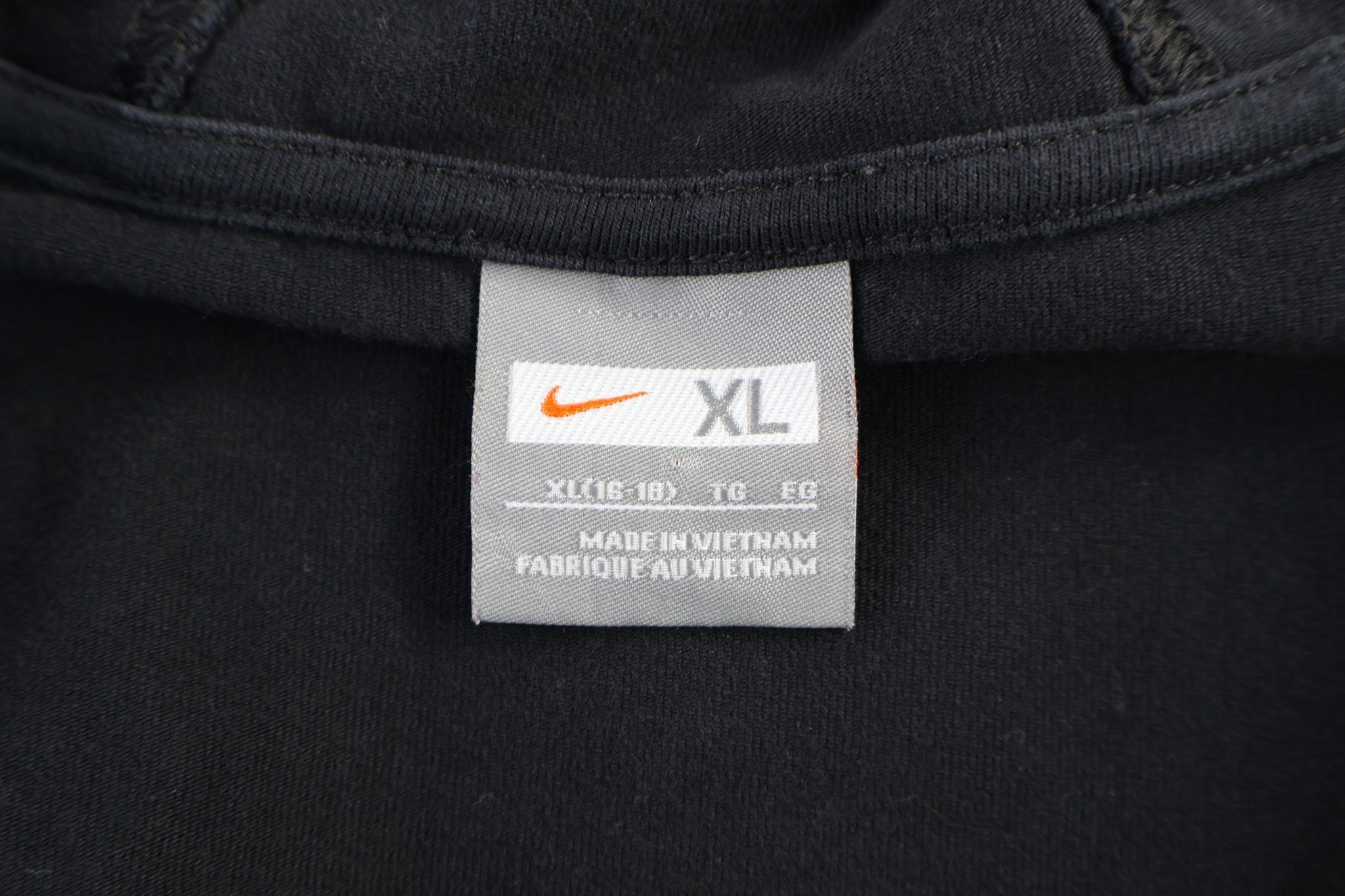 Women's Nike Embroidered Logo Full Zip Hoodie - Jacket - Thrifted Threads