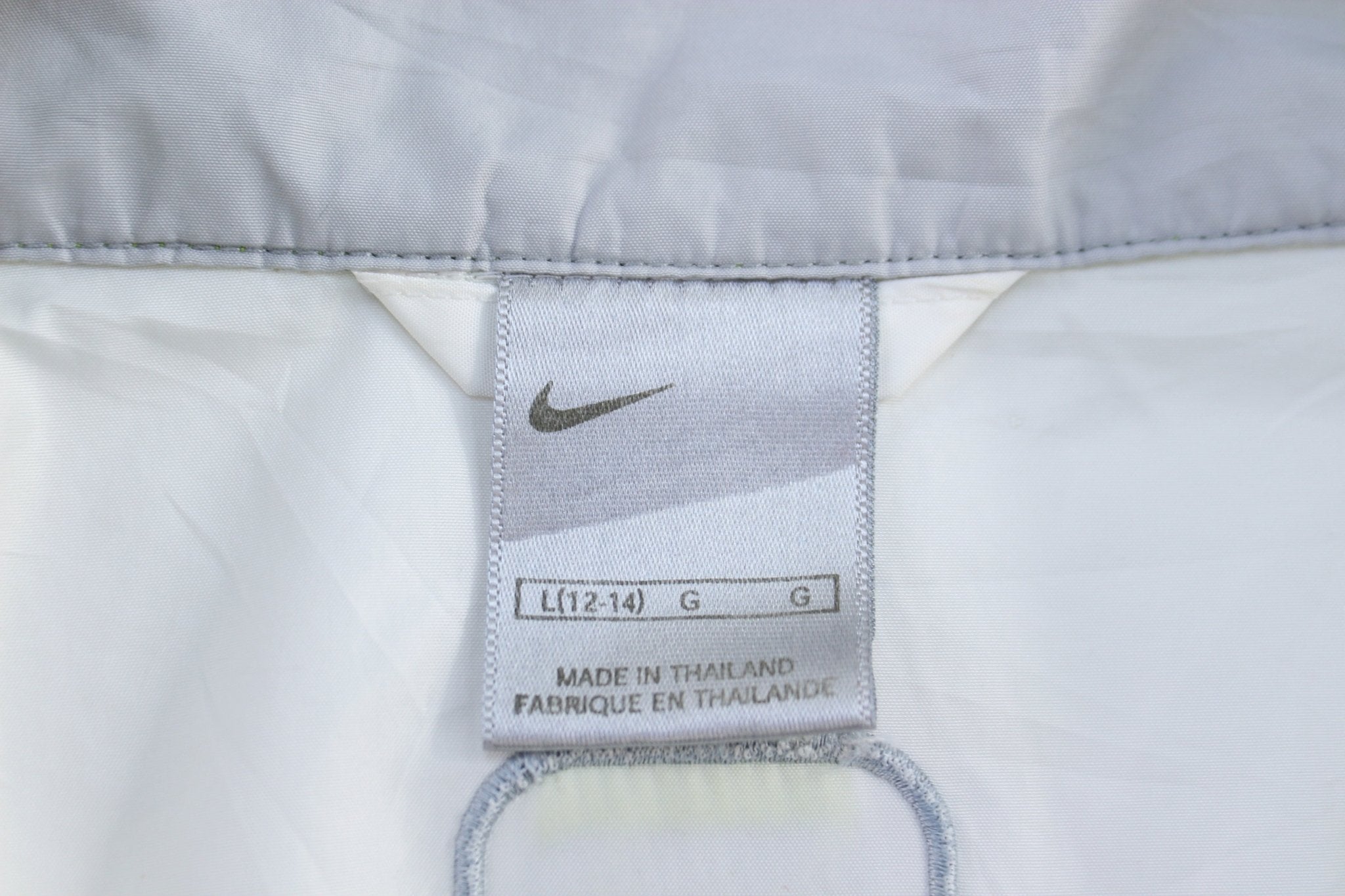 Women's Nike Embroidered Logo Grey, Green, & White Zip Up Jacket - ThriftedThreads.com