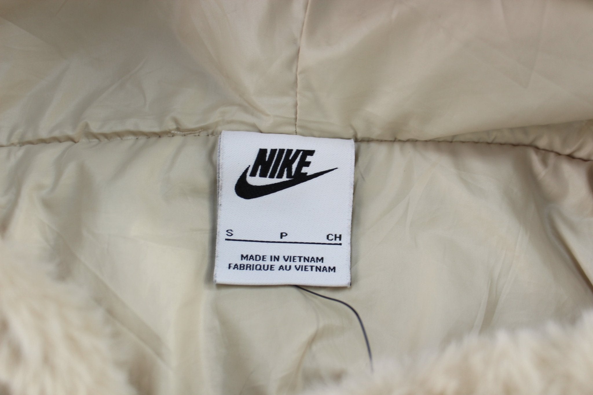 Women's Nike Embroidered Swoosh Logo Sherpa Hooded Jacket - ThriftedThreads.com